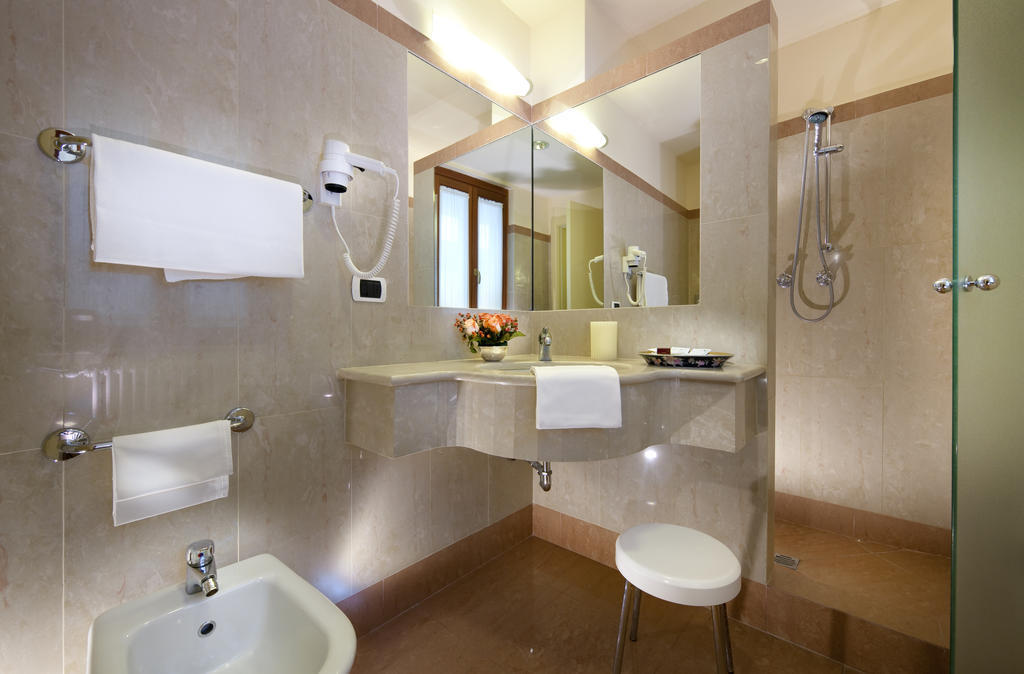 Chambre Double Supérieure
