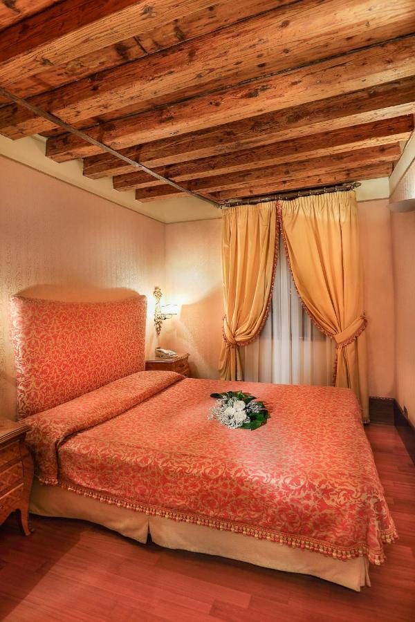 Classic Double or Twin Room