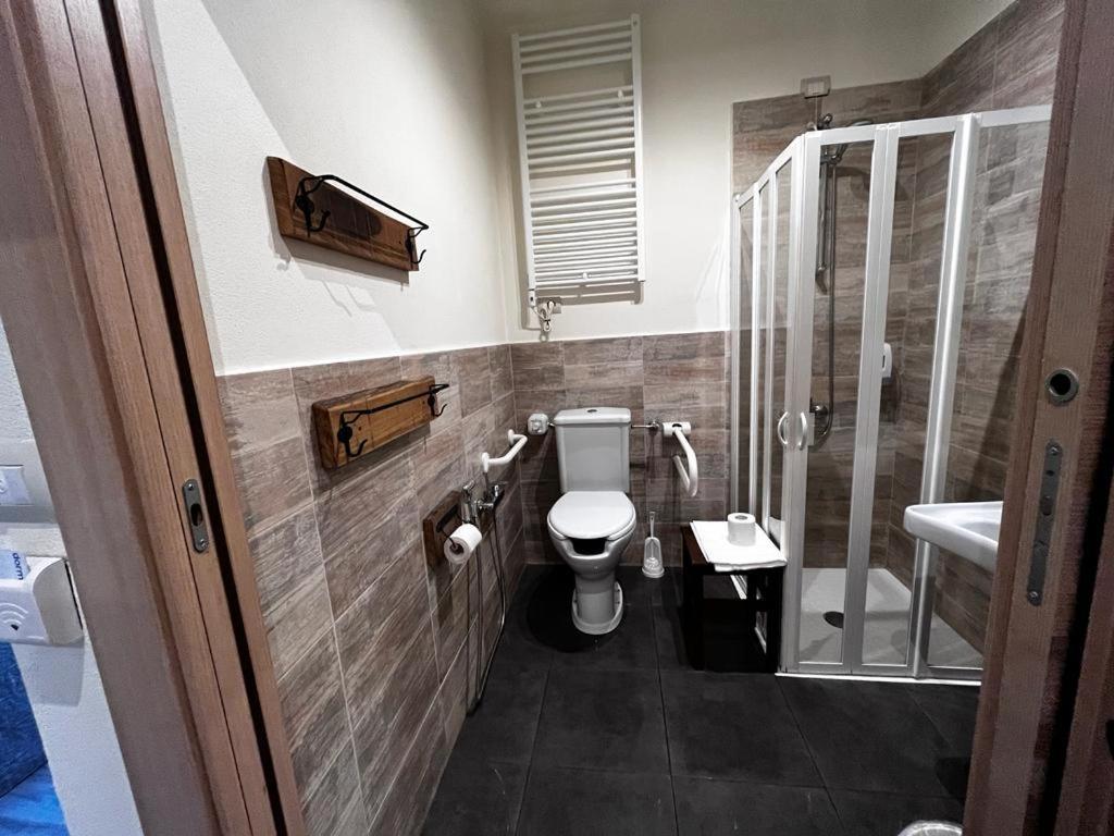 Double Room,1515013810:JPEG