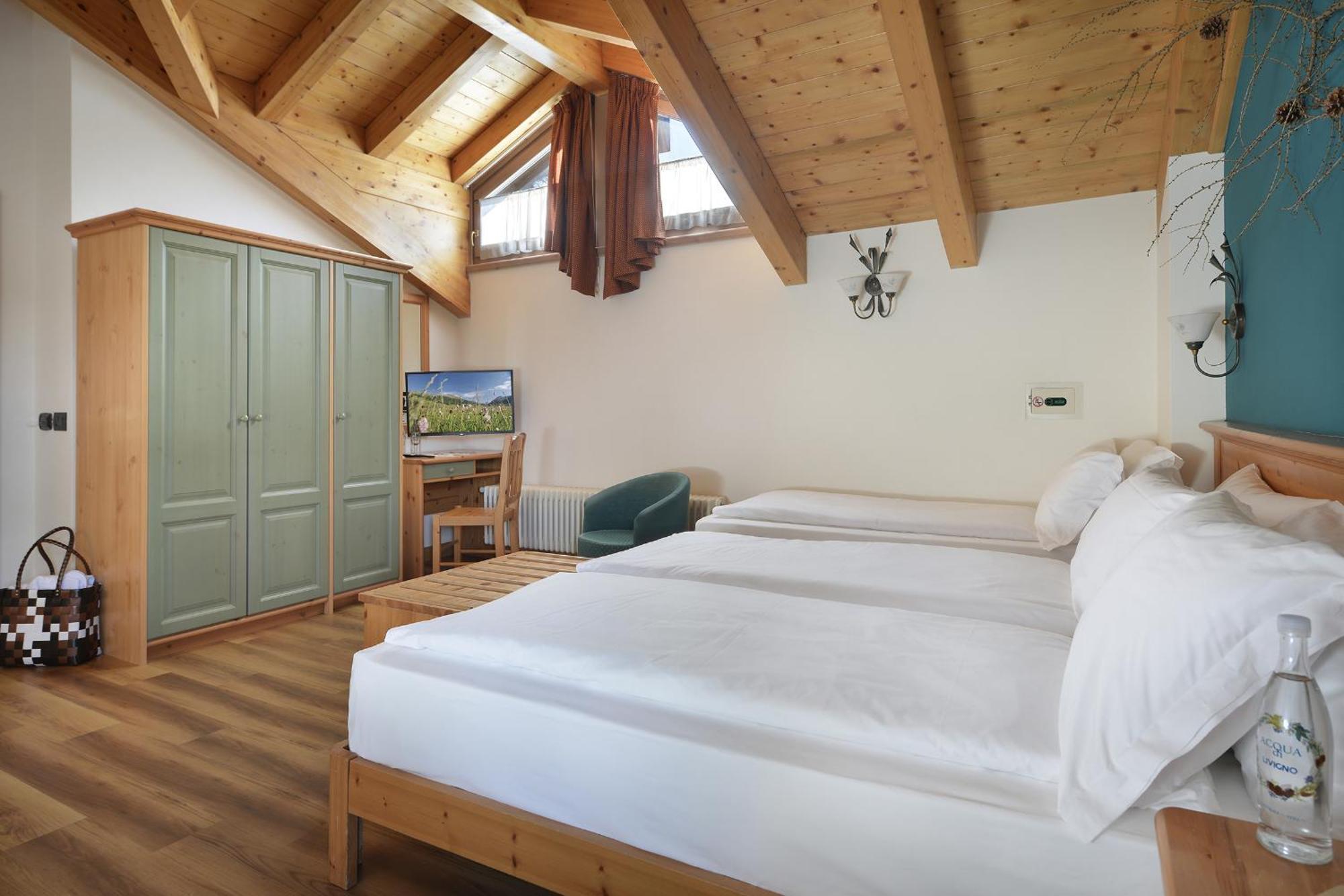 Triple Room,1520966578:JPEG
