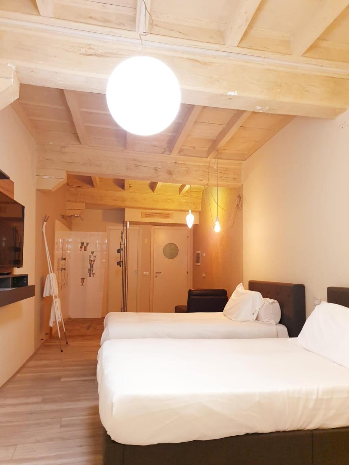 Zweibettzimmer mit Seeblick