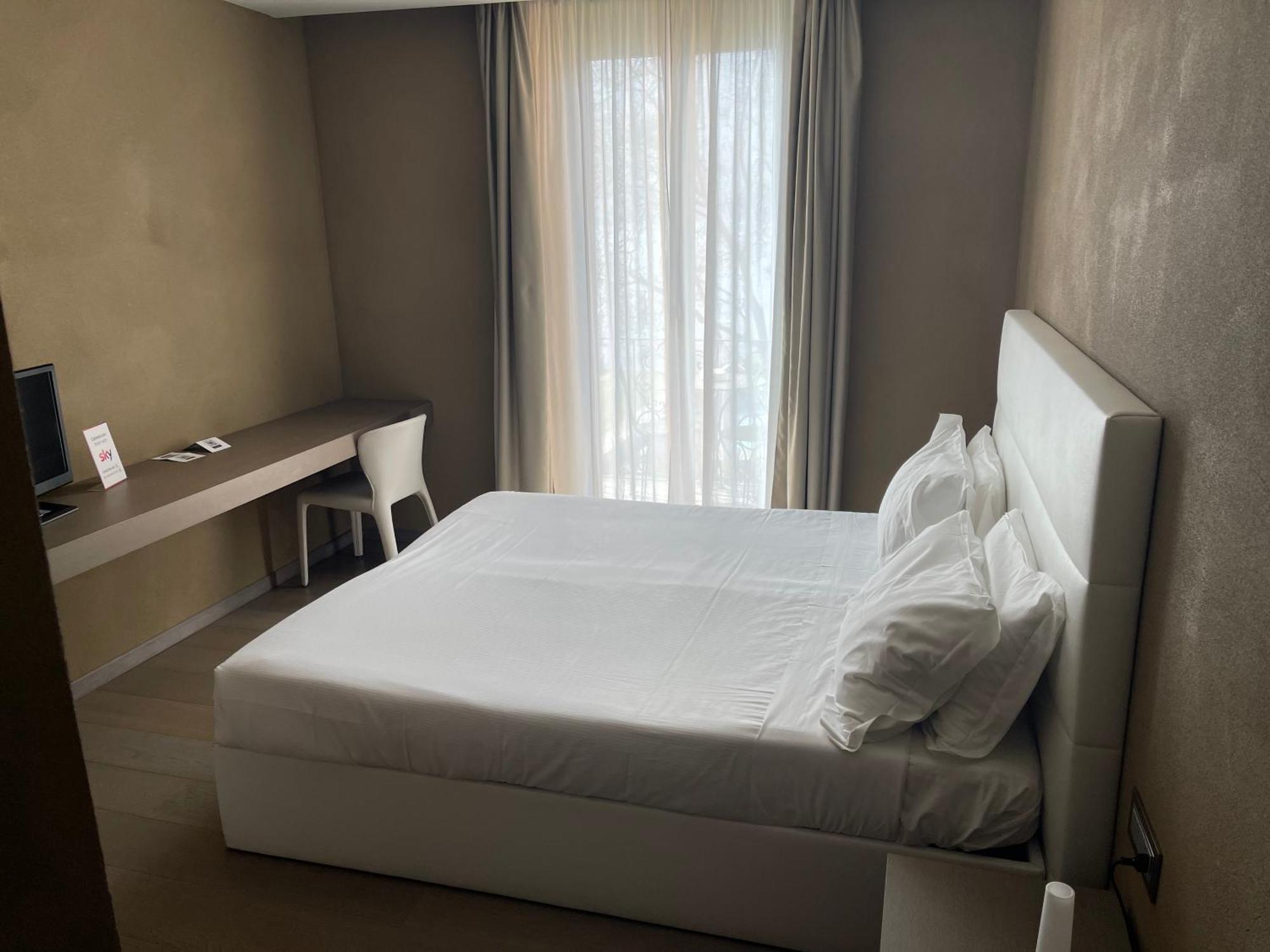 Chambre Double ou Lits Jumeaux - Vue sur Lac