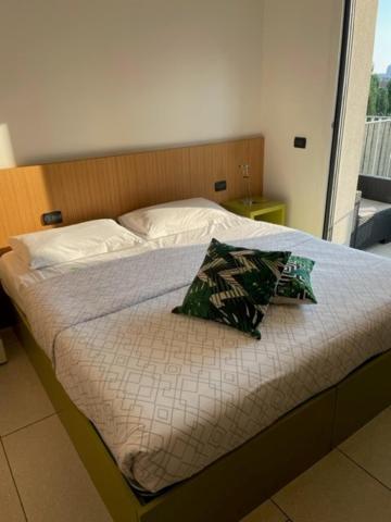 Single Comfort Room,1553402491:JPEG