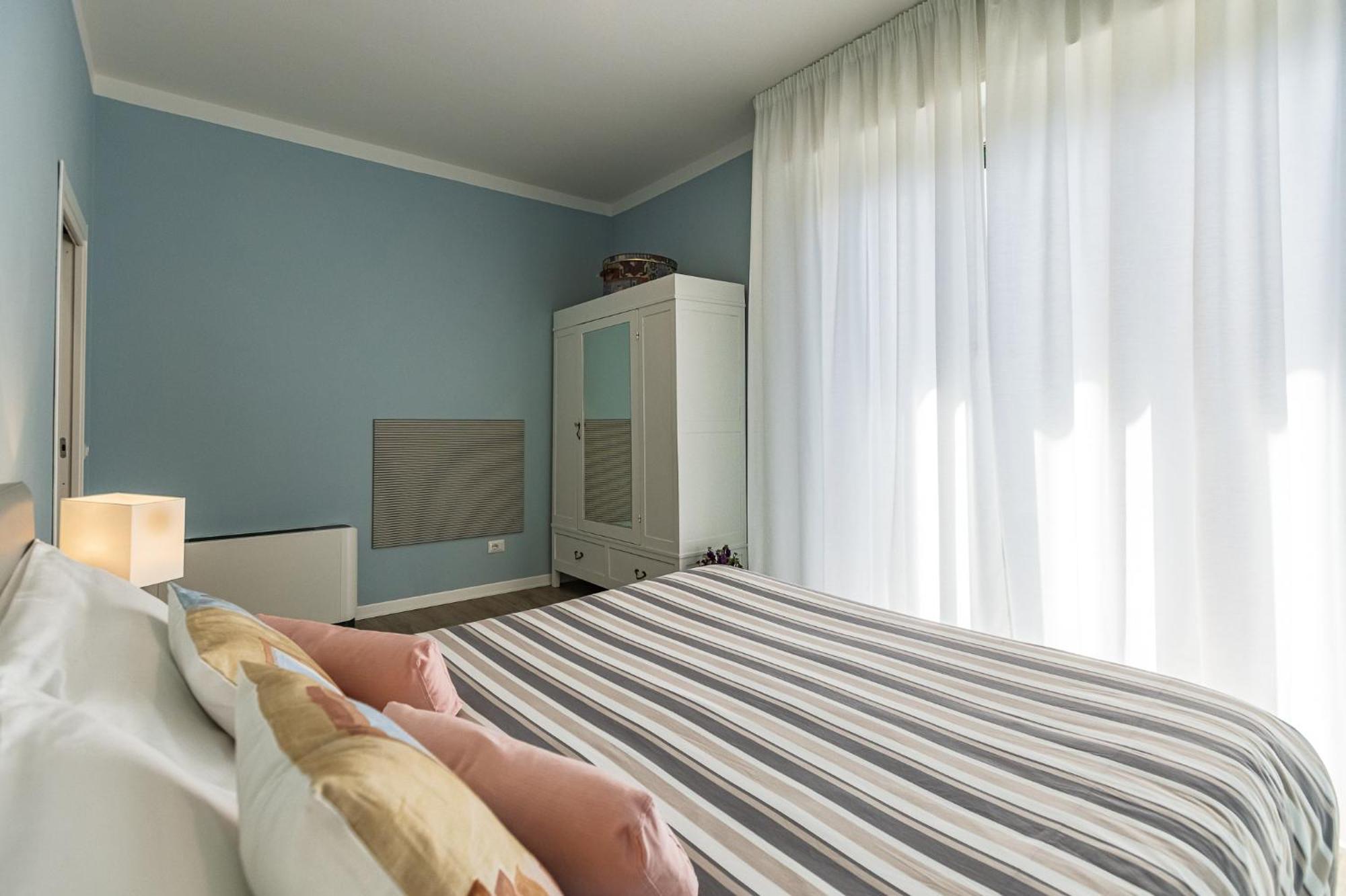 Deluxe Triple Room Balcony