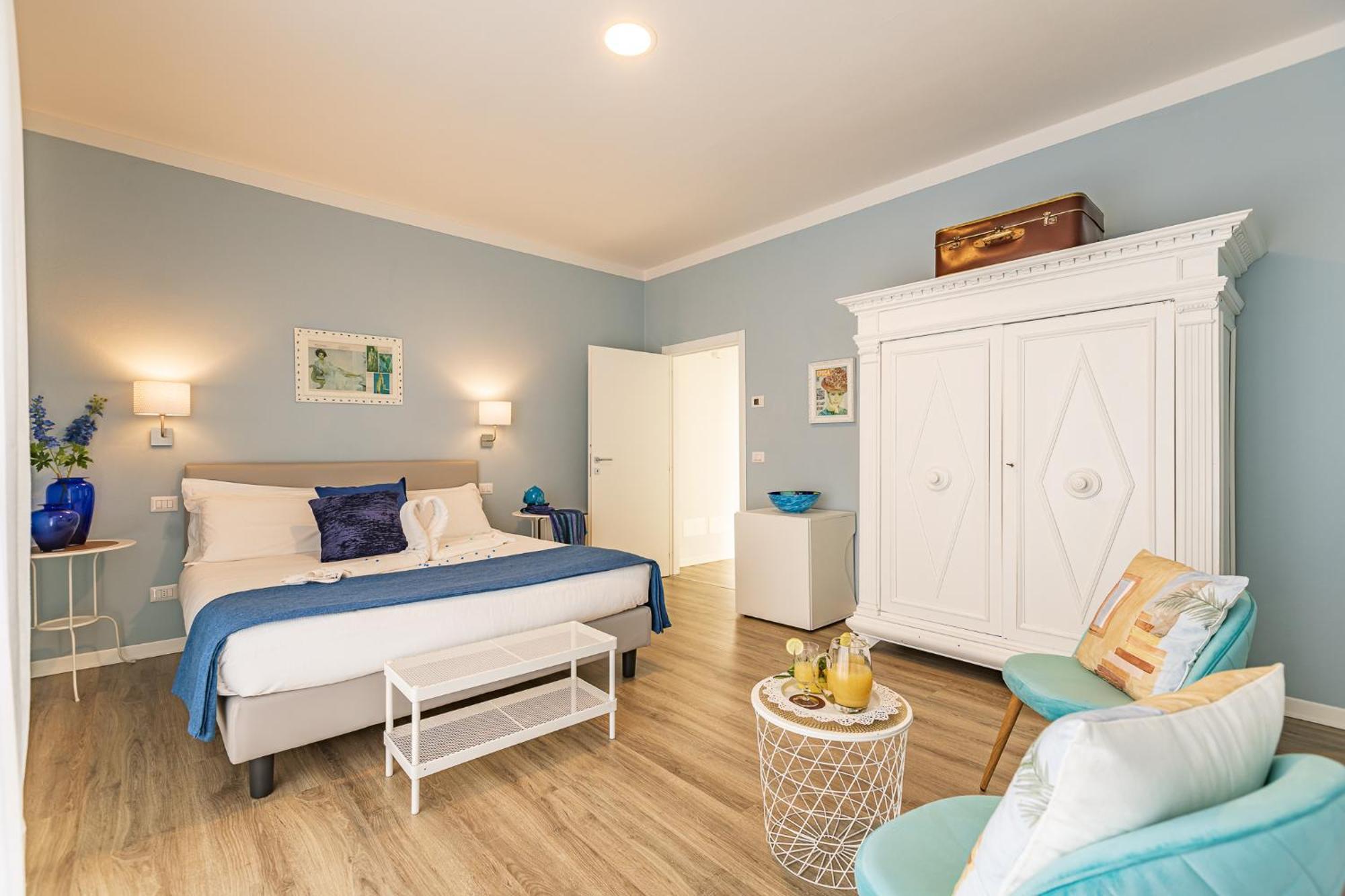 Deluxe Family Room Balcony
