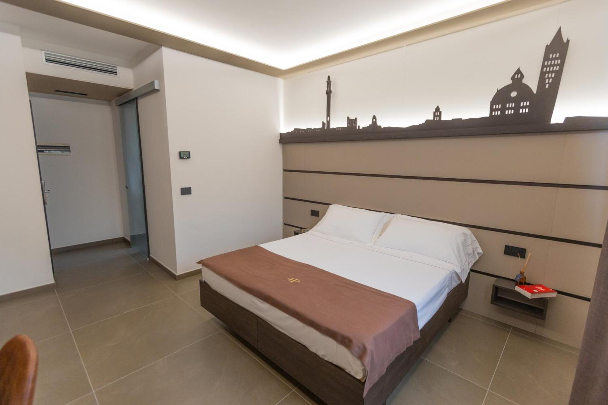 Deluxe Room Queen Bed