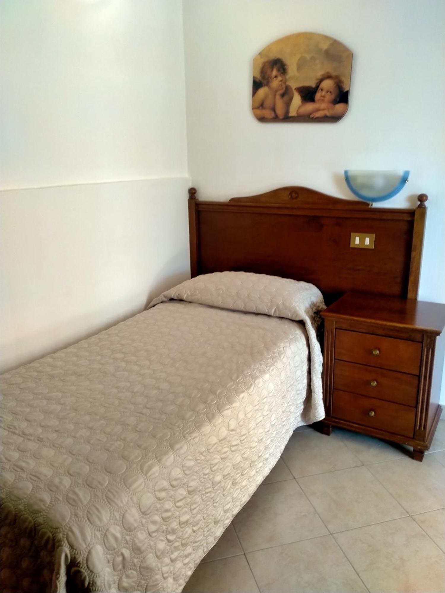 Single Room with Terrace