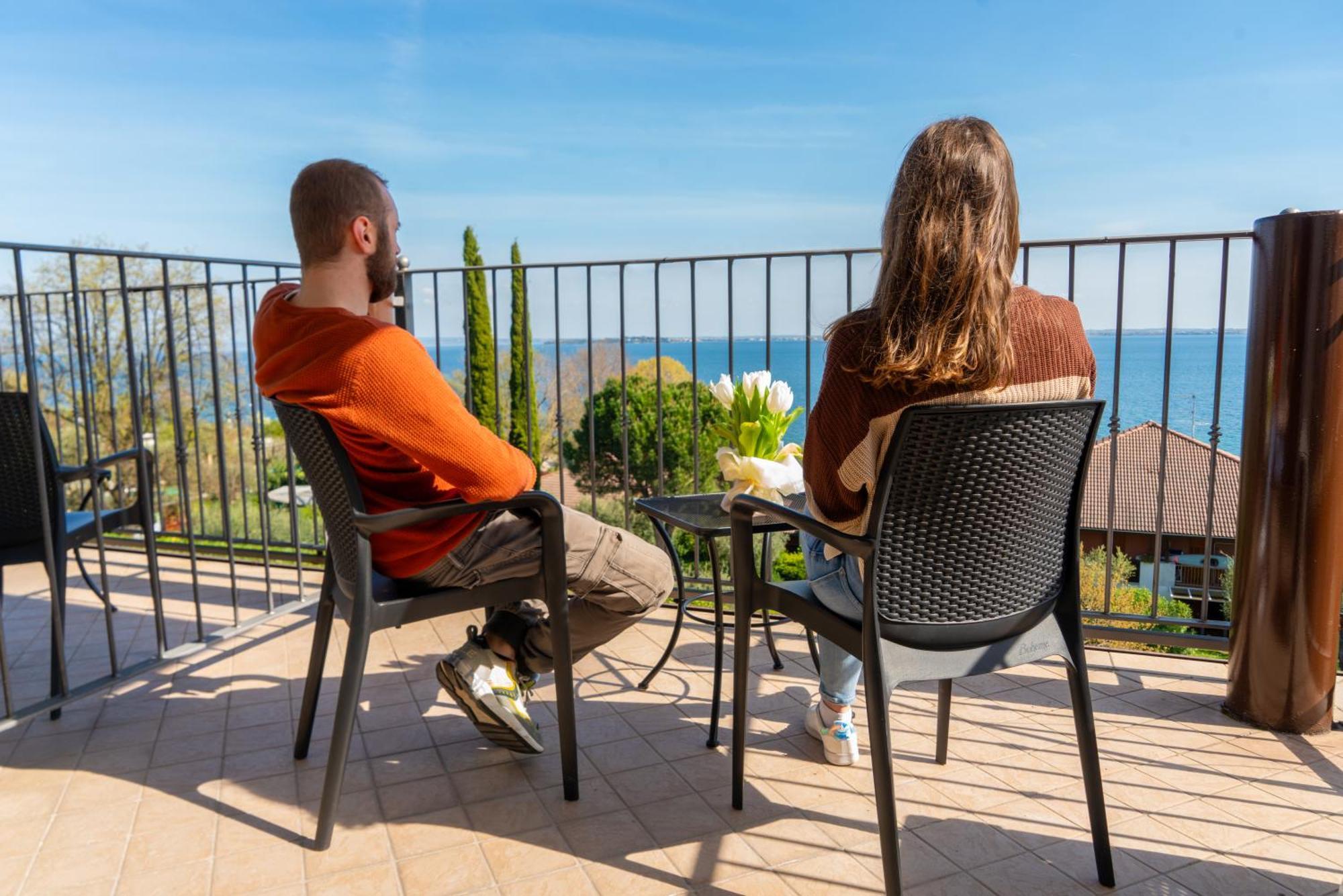 Superior Double or Twin Room with Lake View,1651727438:JPEG