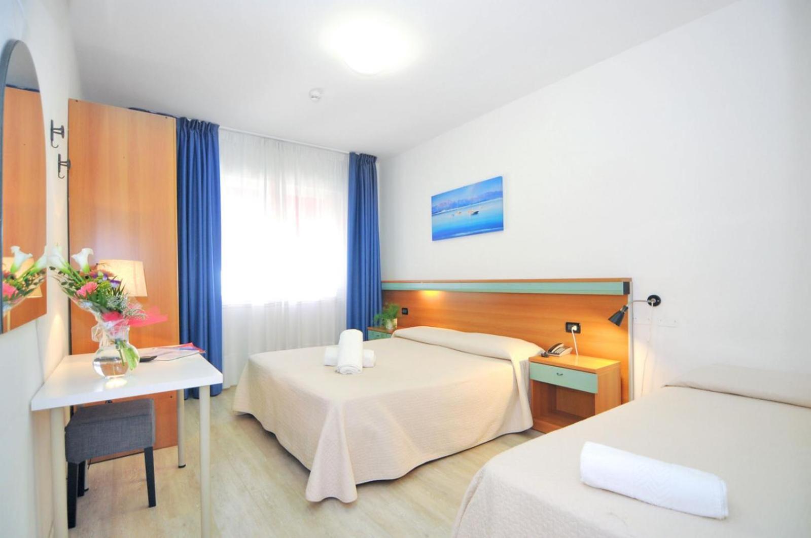 Classic Triple Room,1578390788:JPEG