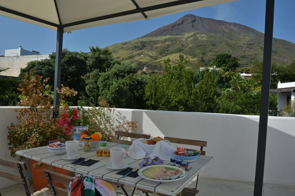 One-Bedroom Apartment Terrace Volcano View,167342607:JPEG