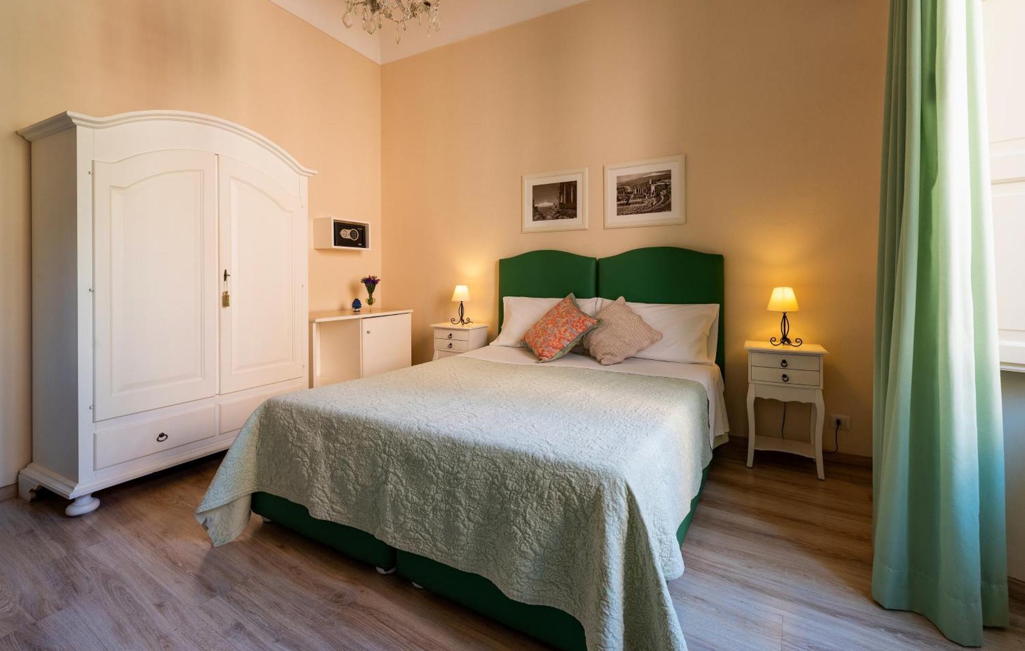 Double or Twin Room Balcony