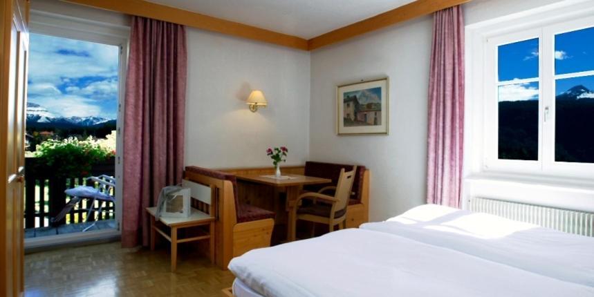 Doppelzimmer mit Balkon
