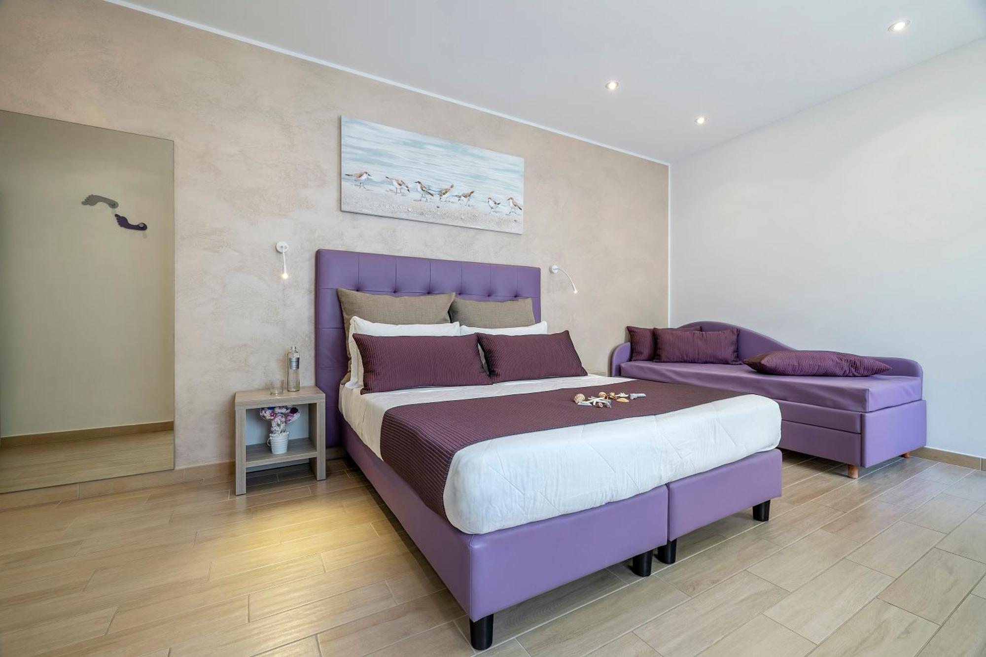Large Double Room
