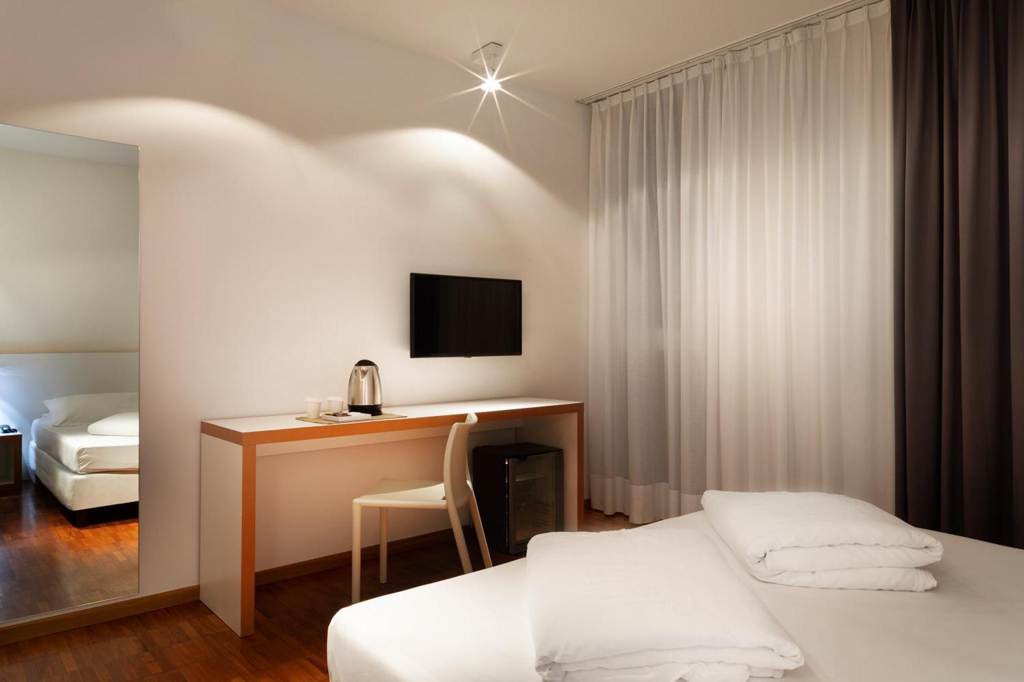 Double or Twin Room - Annex,1714249415:JPEG