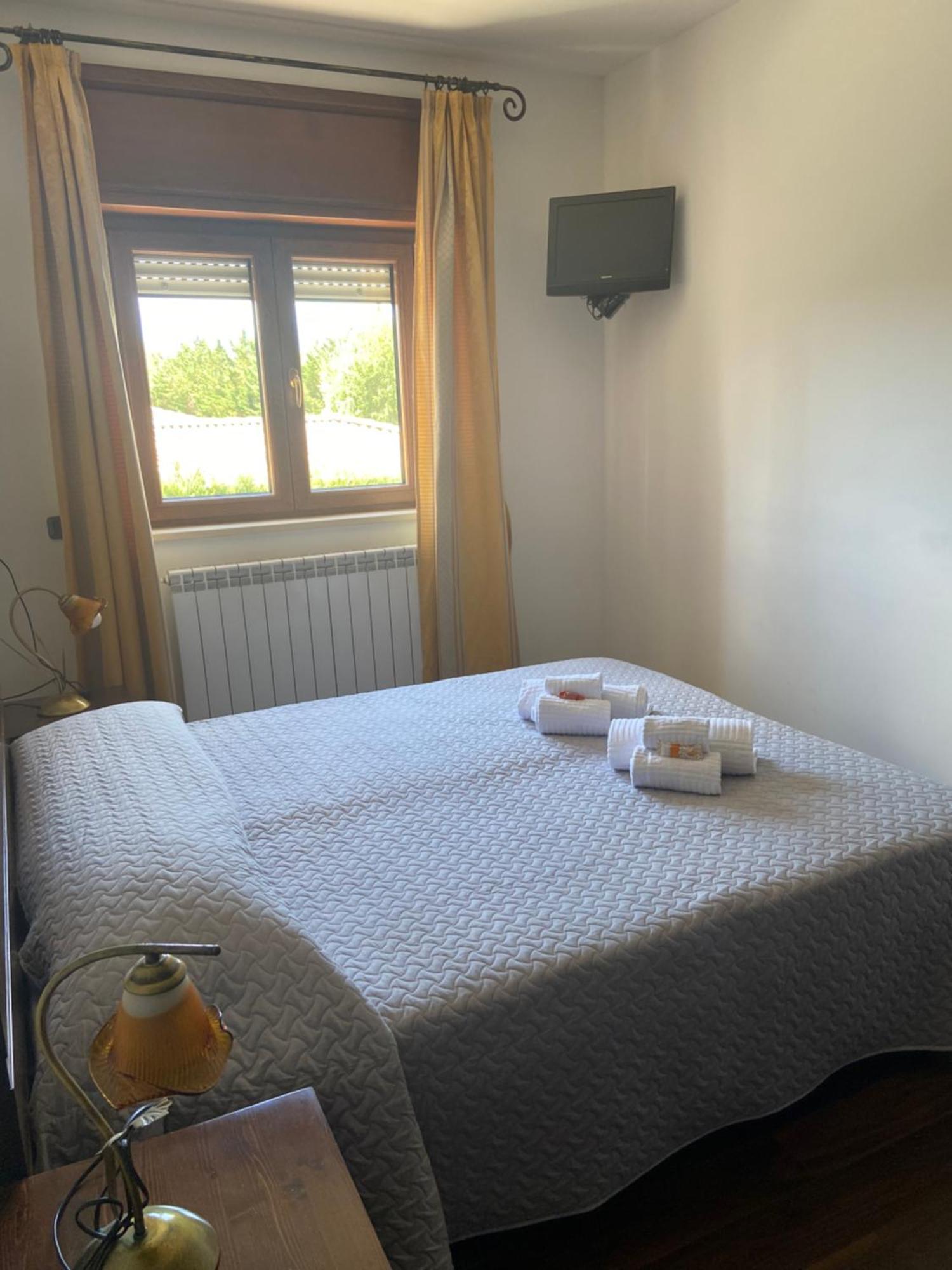Classic Triple Room,1592978468:JPEG