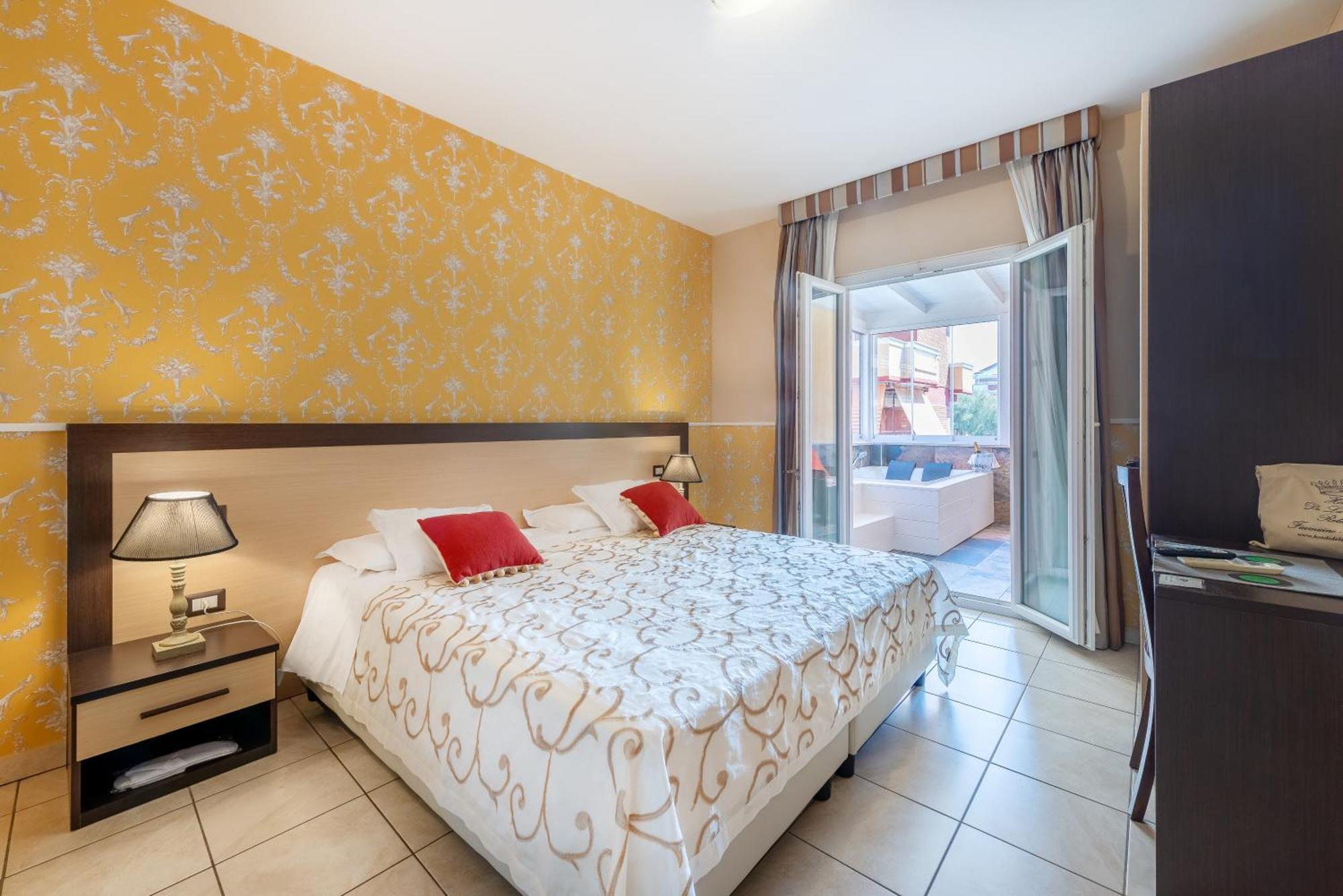Suite con bañera de hidromasaje - Cama extragrande
