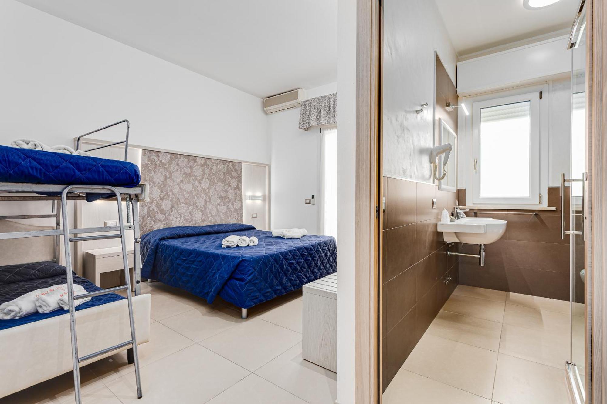Double Room,1611104658:JPEG