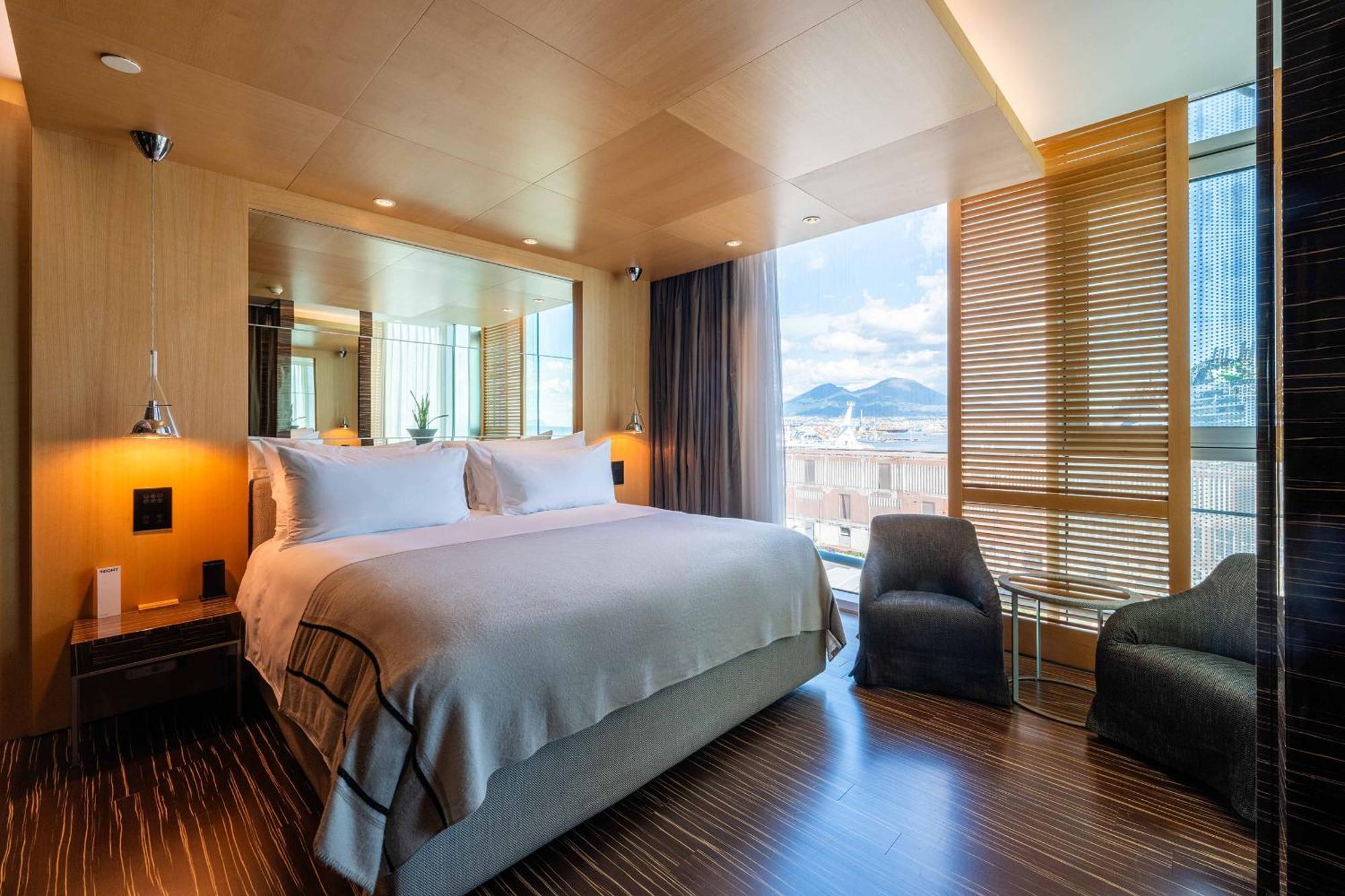 Grand Suite Harbour View