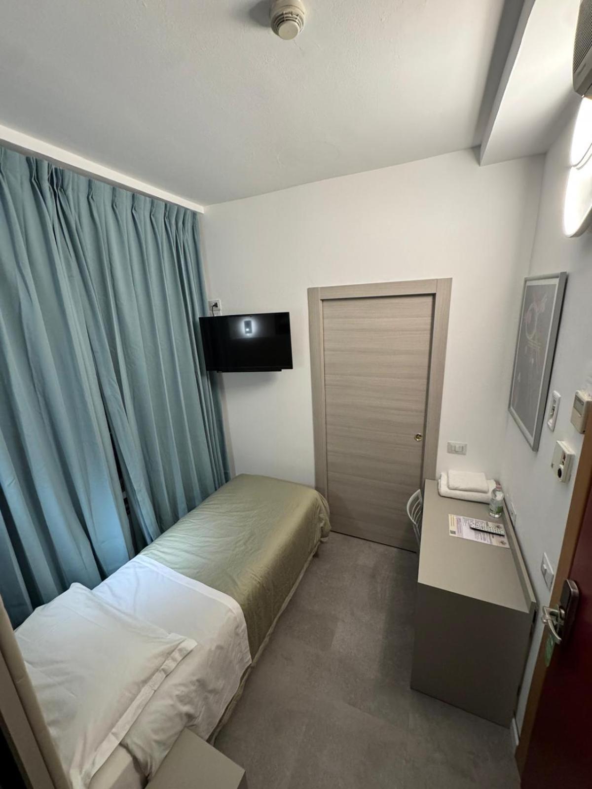 Single Room with Private Bathroom,1615685426:JPEG