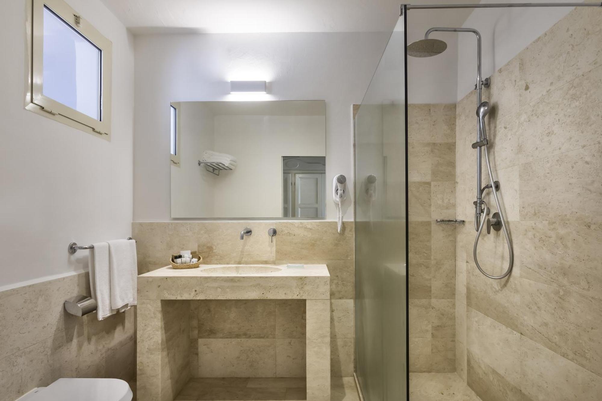 Habitación Triple Confort