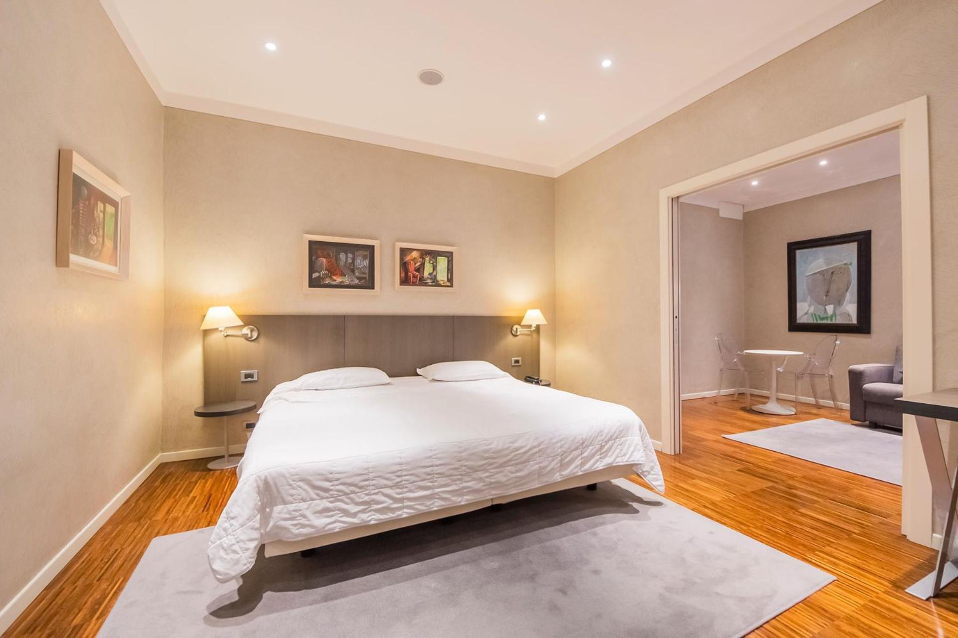 Suite,1624745942:JPEG