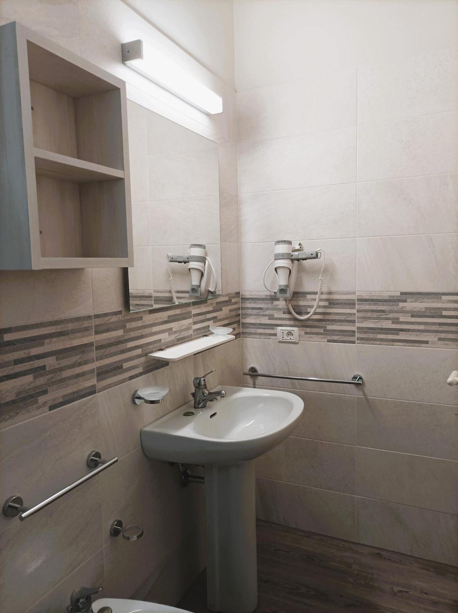 Bungalow con 2 Camere da Letto