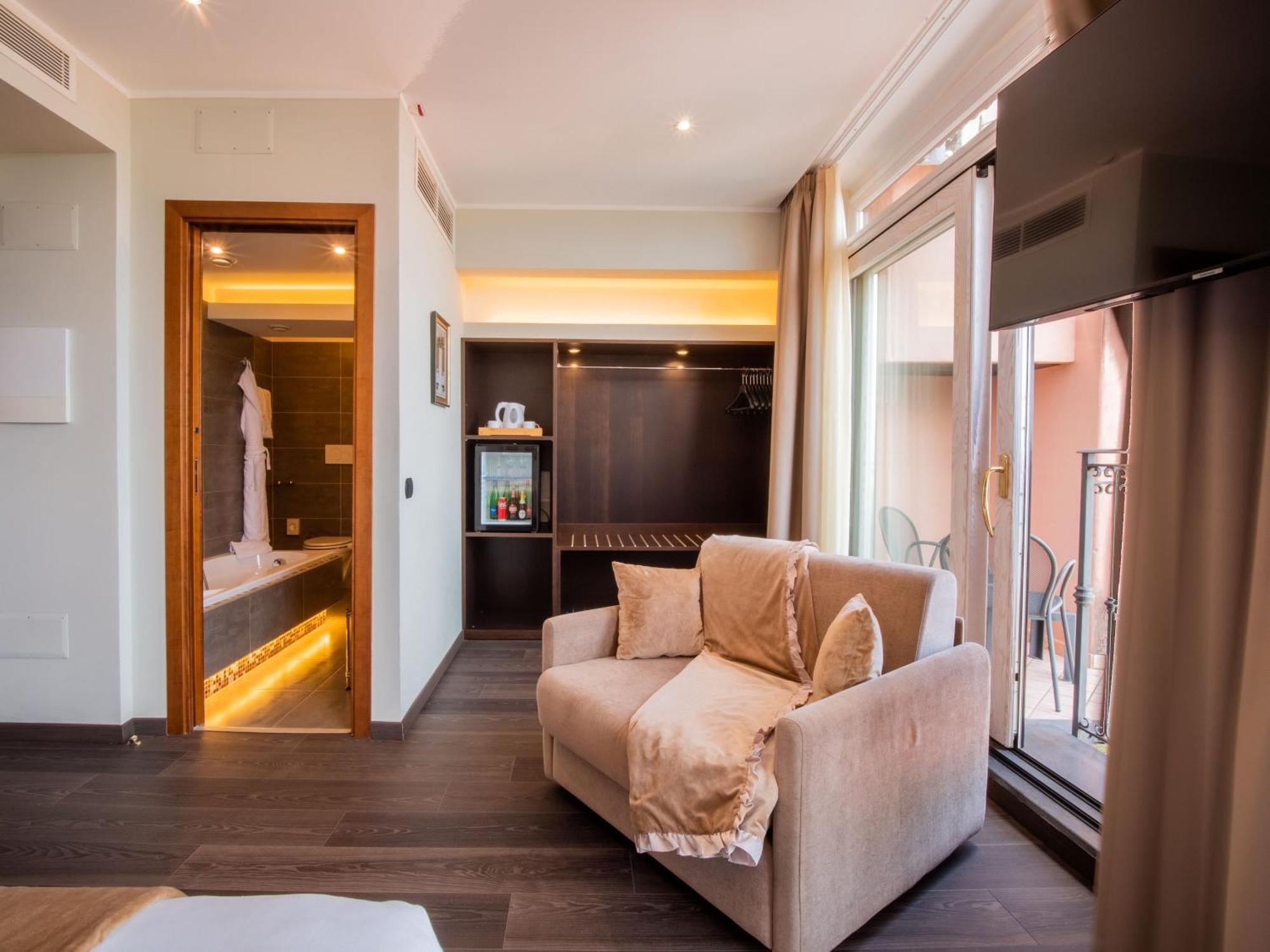 Chambre Deluxe Double ou Lits Jumeaux