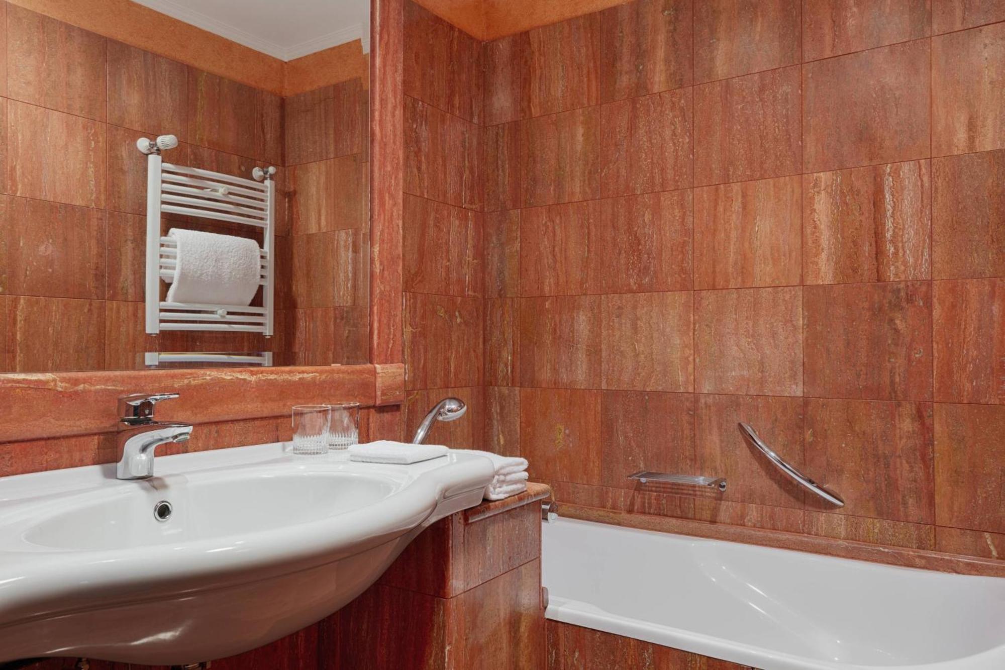 Deluxe, Guest room, 1 King