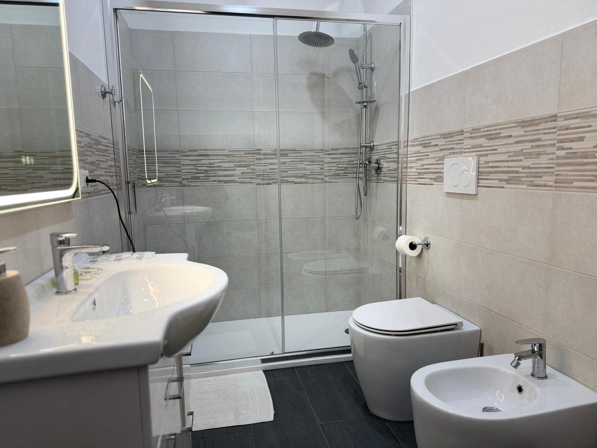 Triple Room Private Bathroom