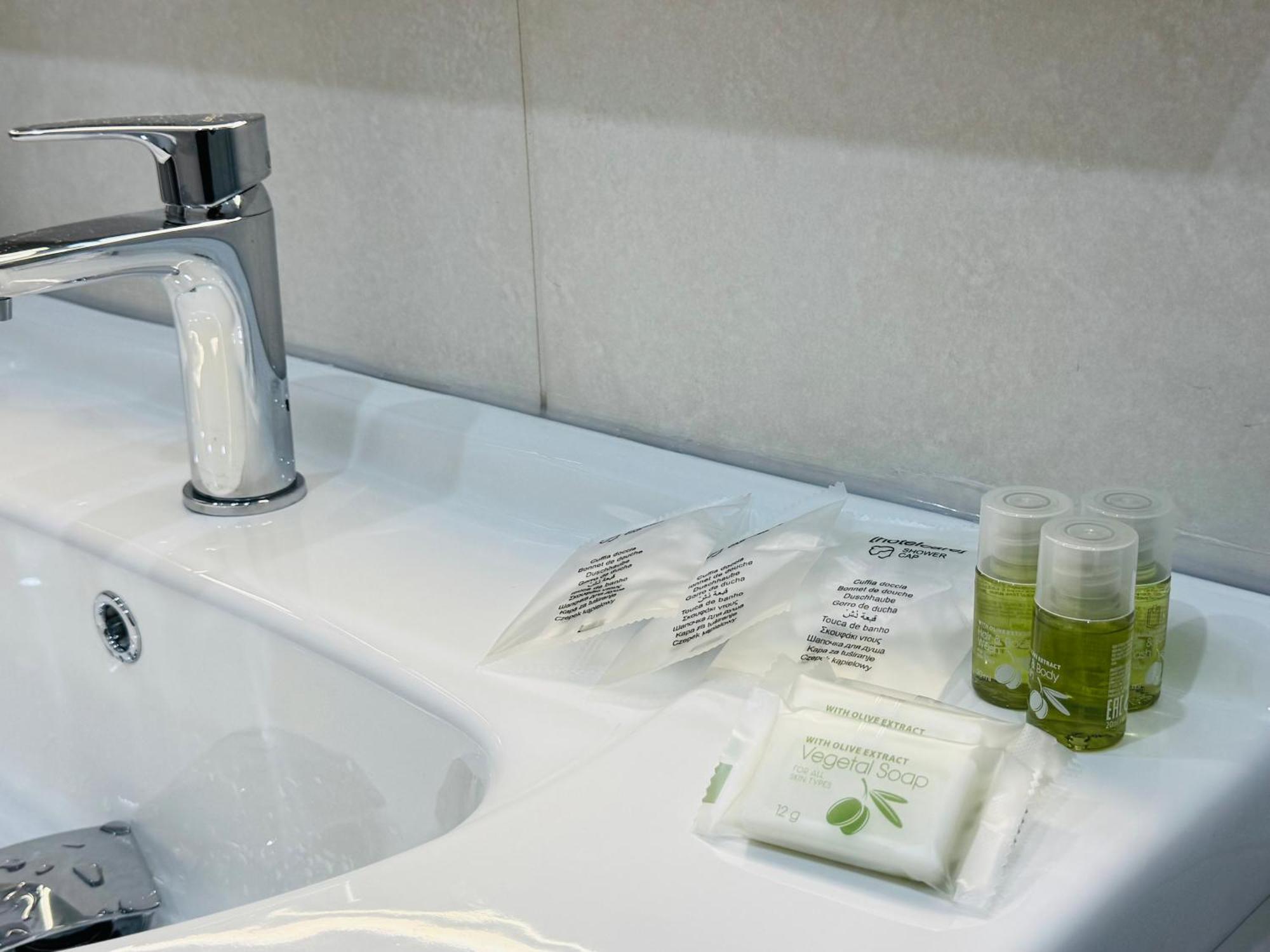 Double Room Private Bathroom