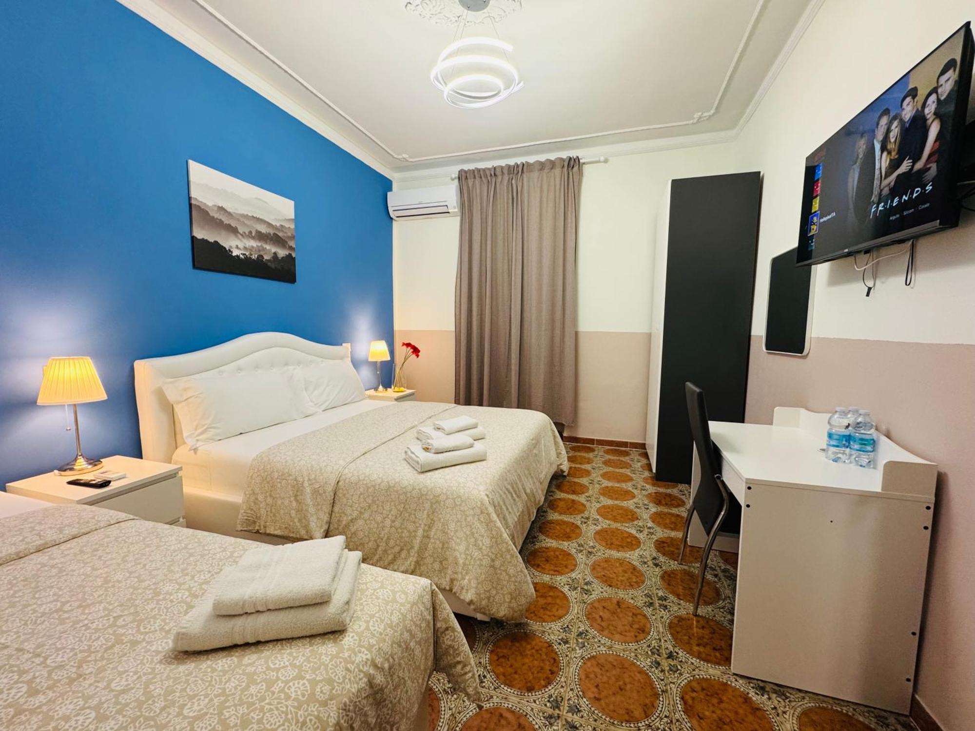 Triple Room Private Bathroom