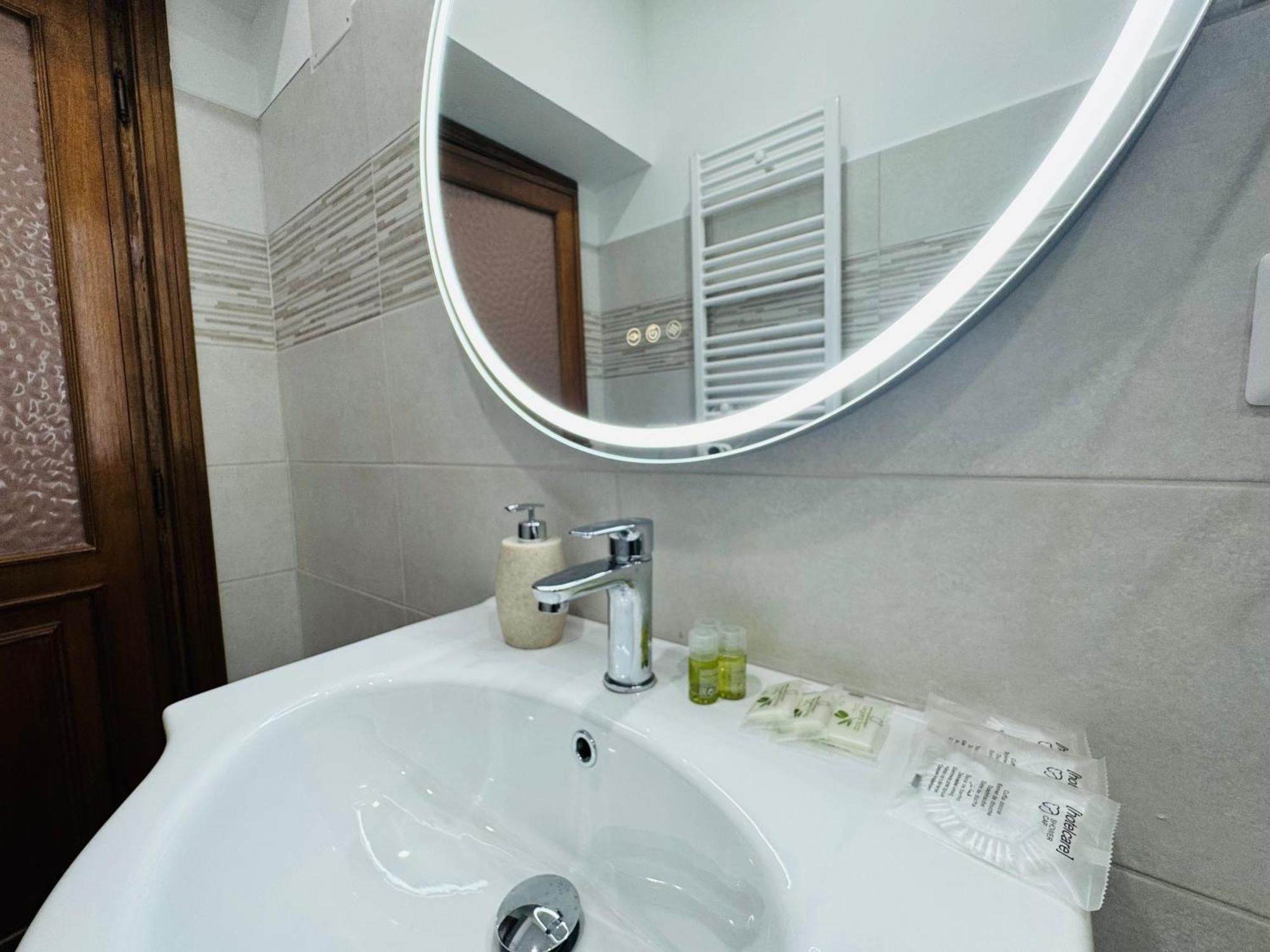 Triple Room Private Bathroom