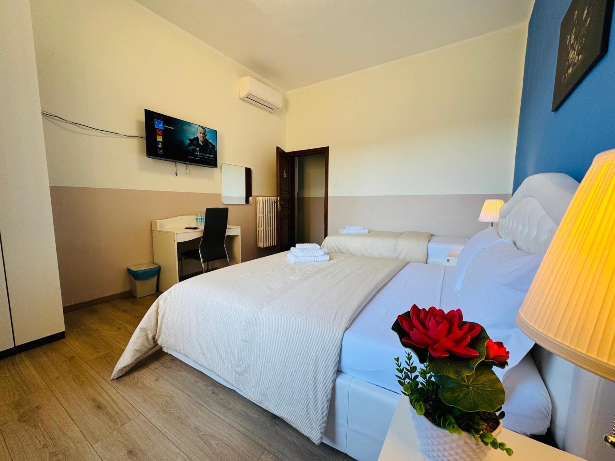 Triple Room Private Bathroom