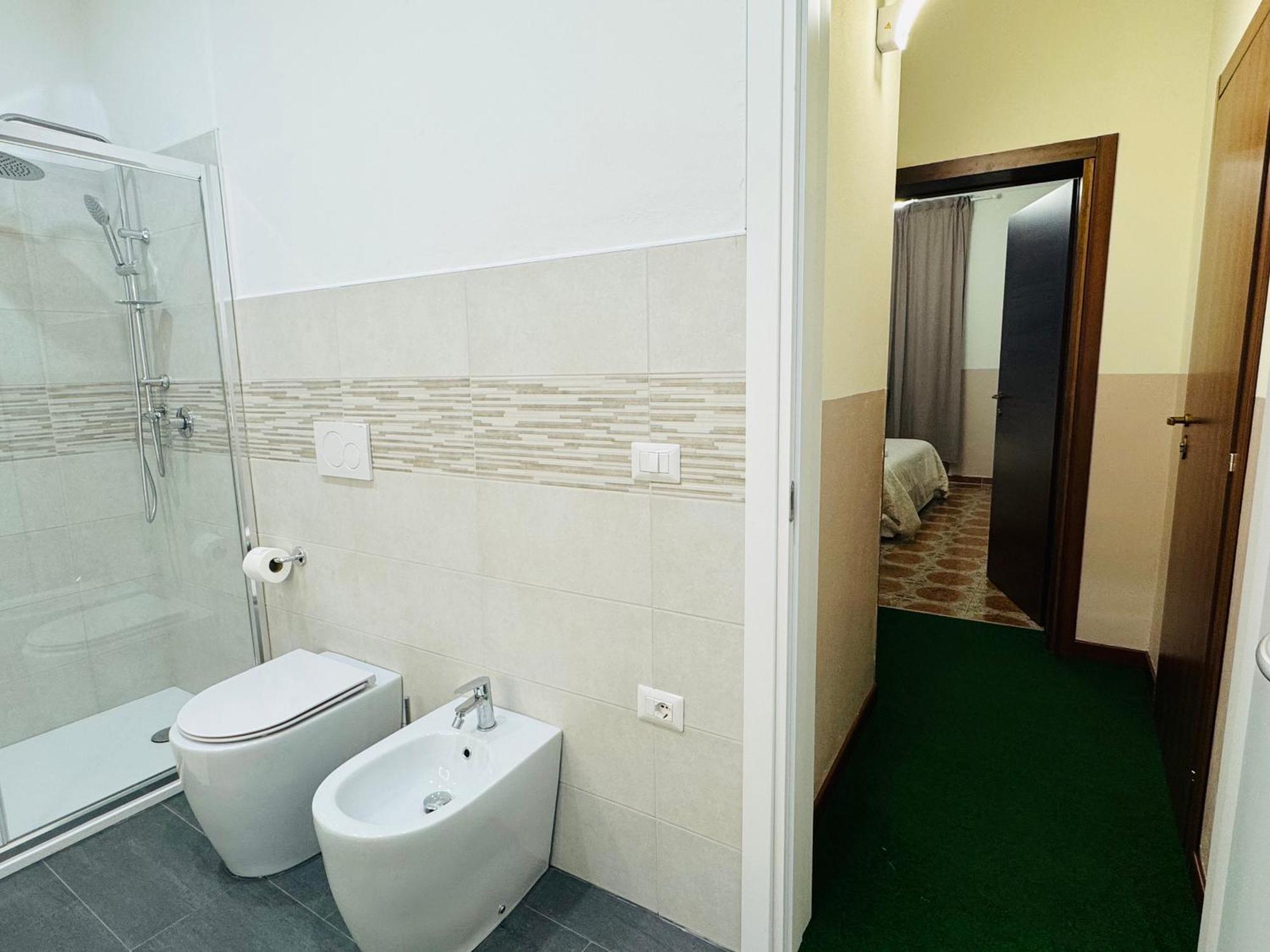 Triple Room Private Bathroom