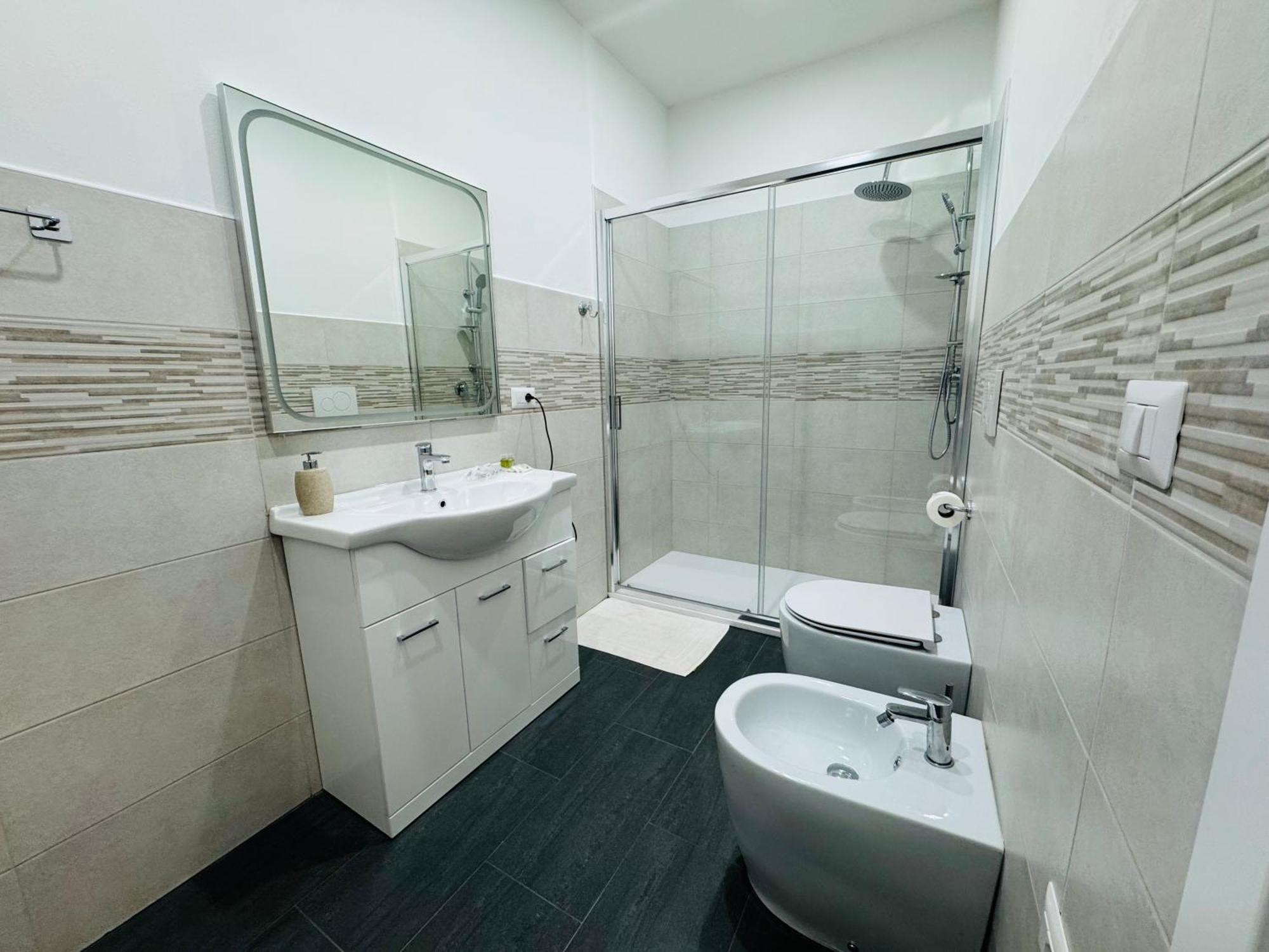 Triple Room Private Bathroom