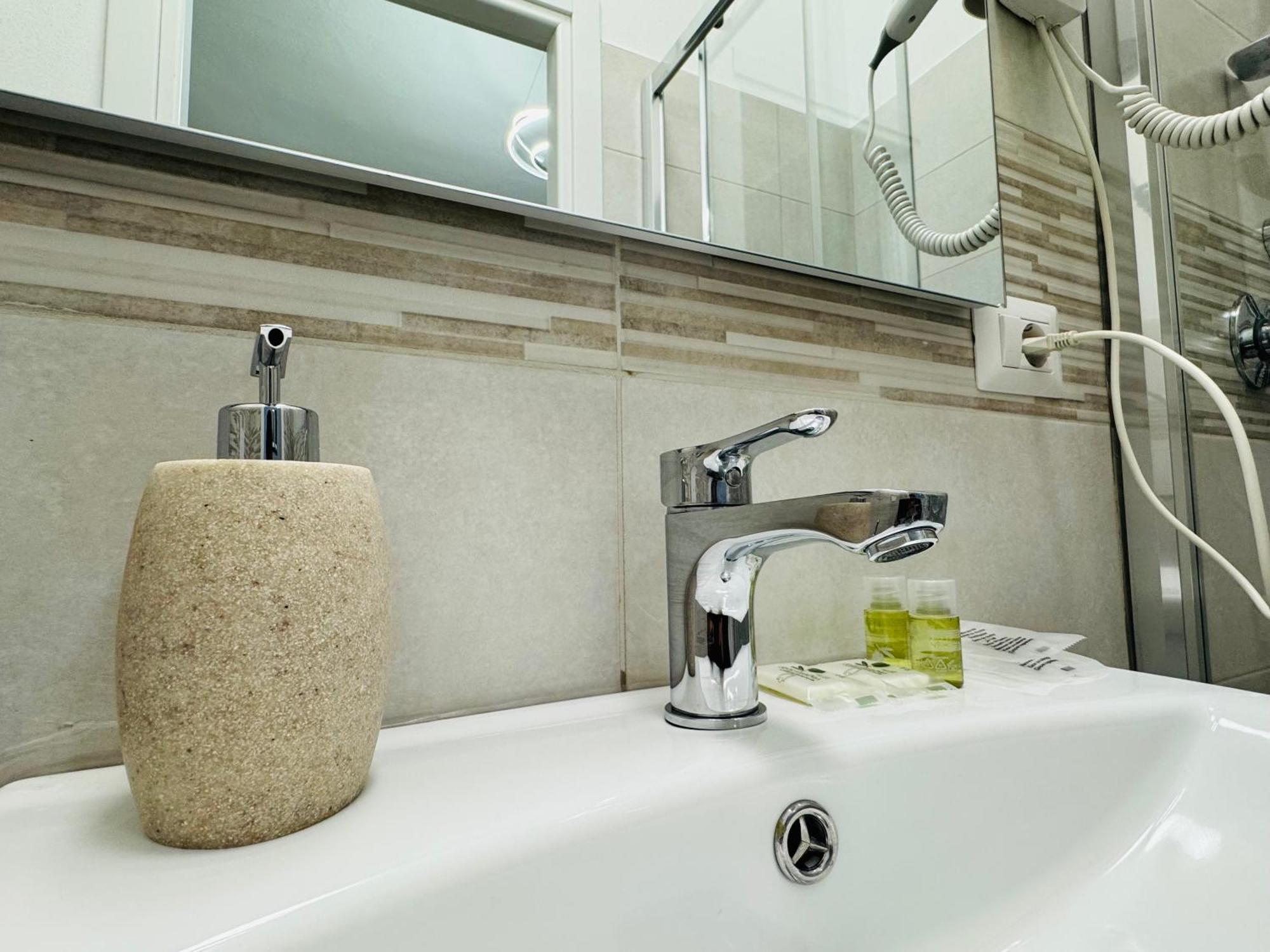 Triple Room Private Bathroom