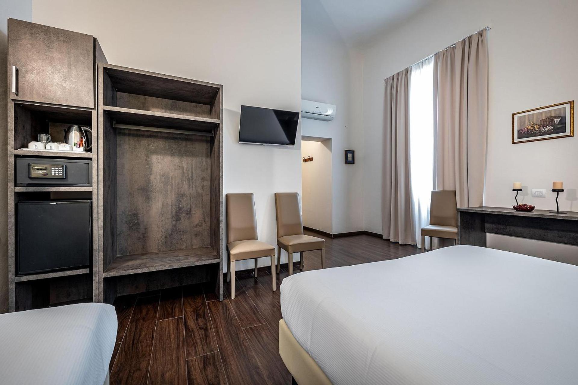 Superior Triple Room