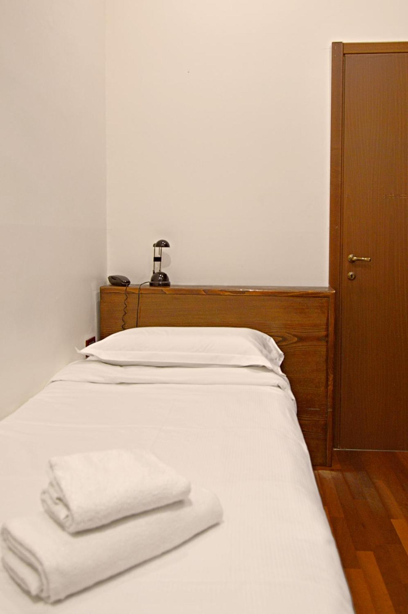 Quarto Individual Pequeno