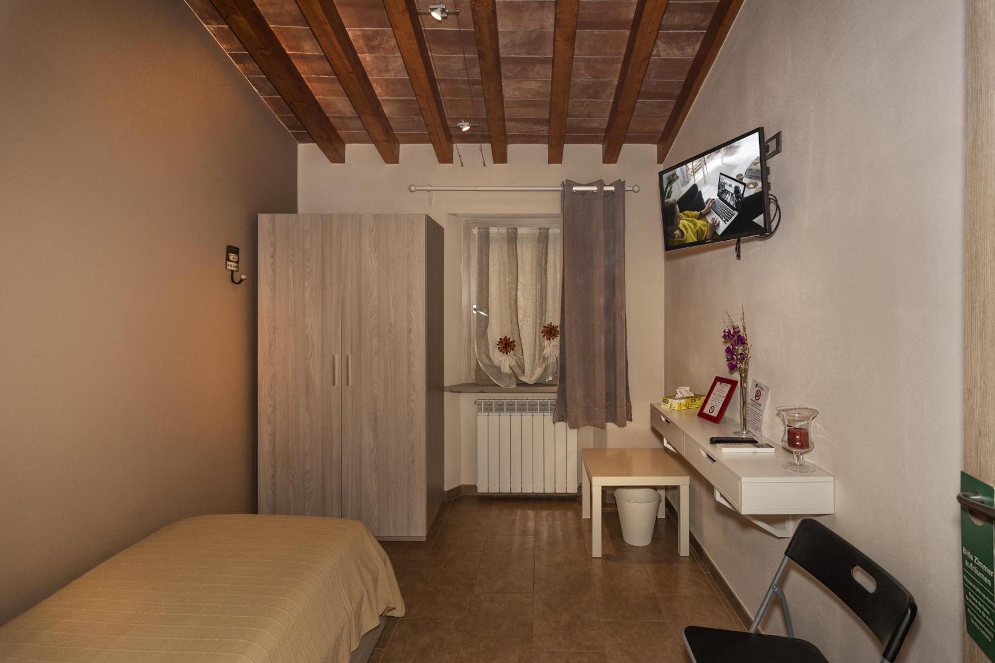 Single Room Private Bathroom