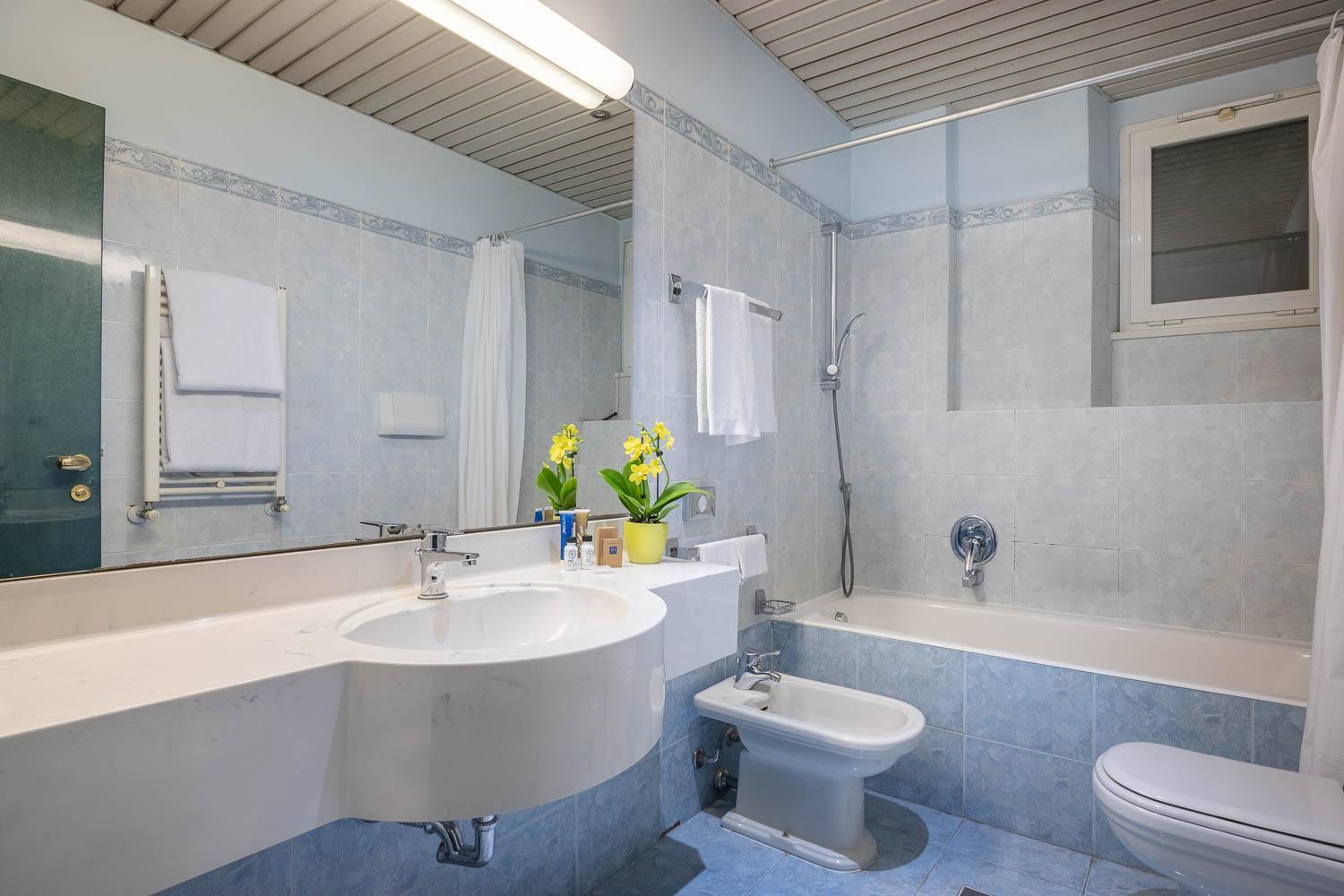 Superior Twin Room,1665404951:JPEG