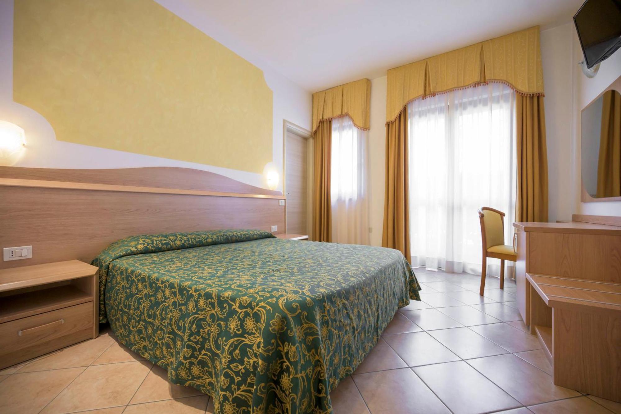 Economy Twin Room,1673658510:JPEG