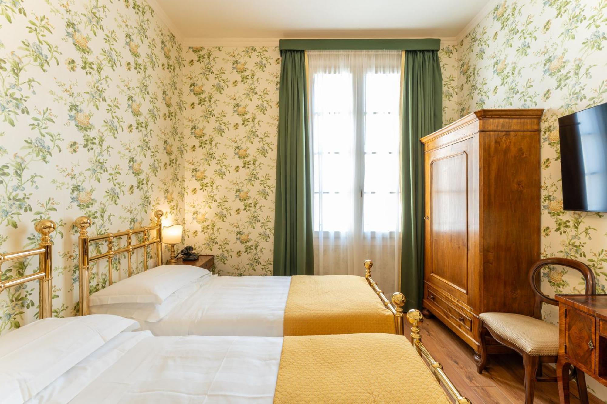 Two-Bedroom Suite