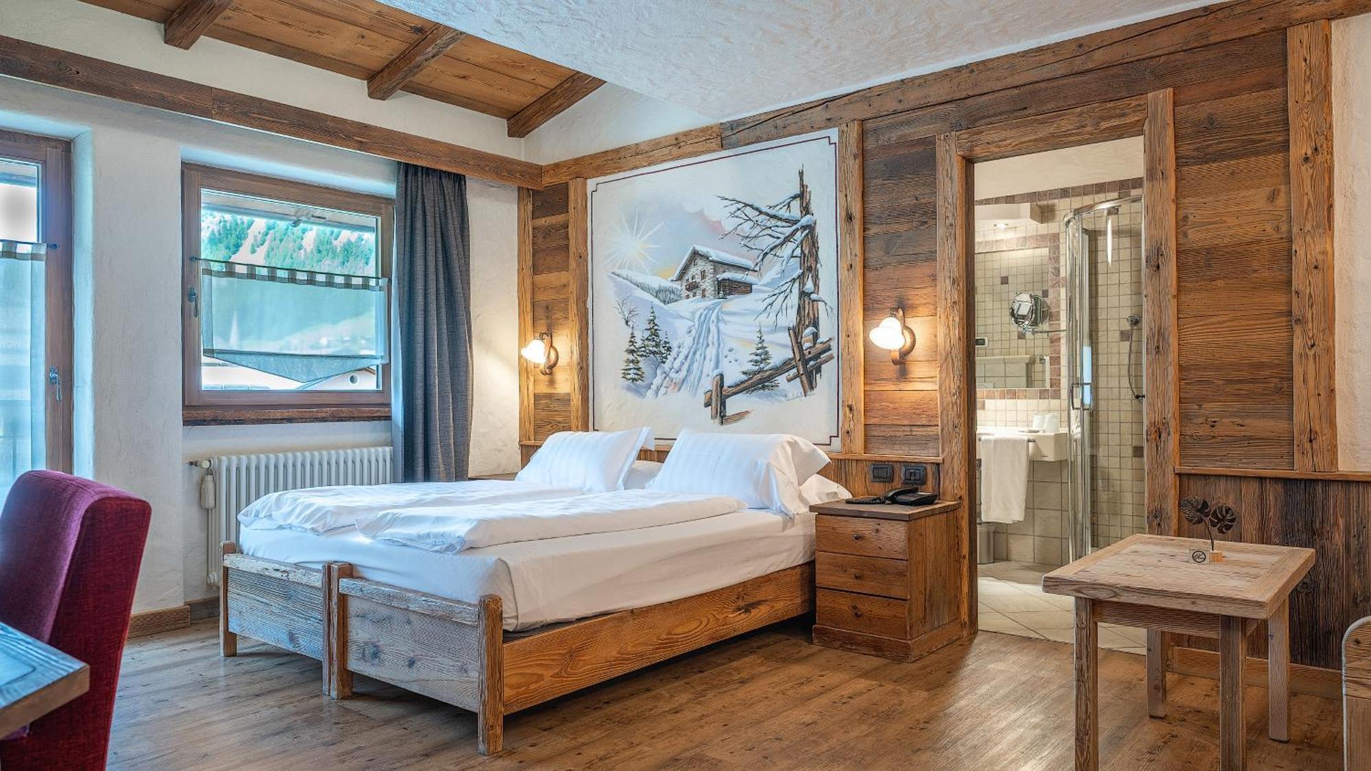 Junior Suite with Hot Tub