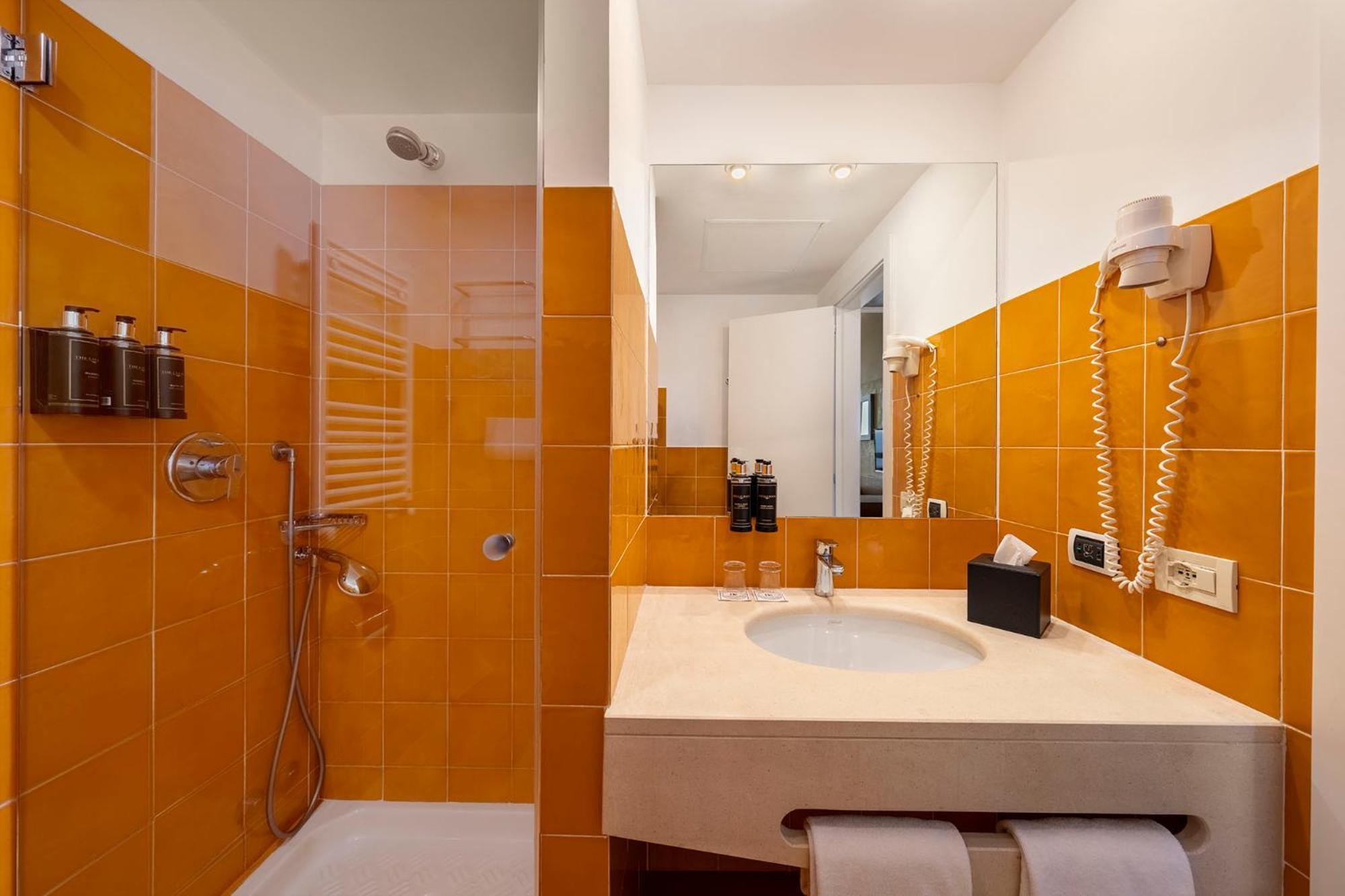 Tweepersoonskamer met 1 of 2 Bedden en Premium Uitzicht op Zee