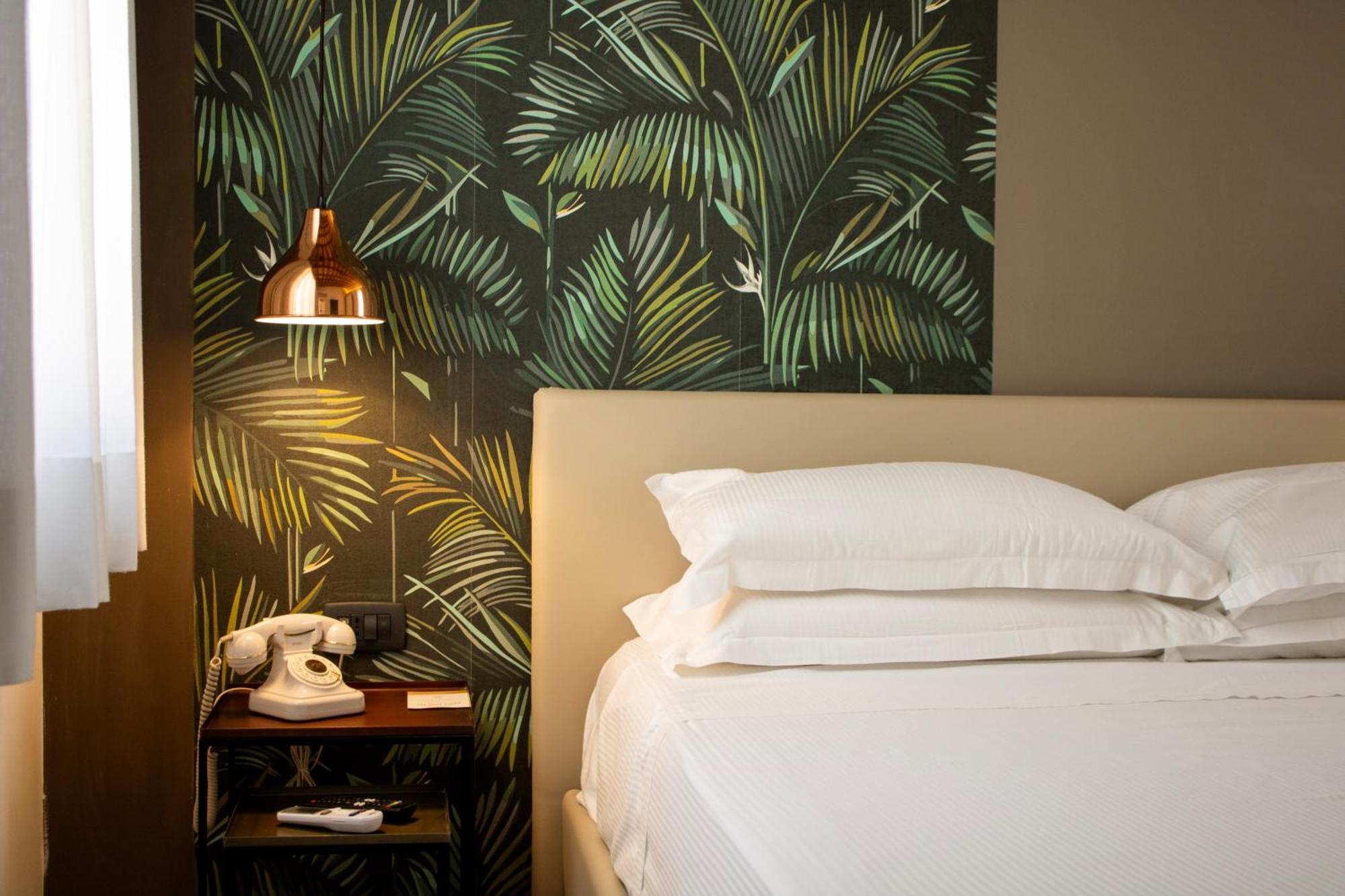 Two-Bedroom Suite with Terrace and View,1710620946:JPEG