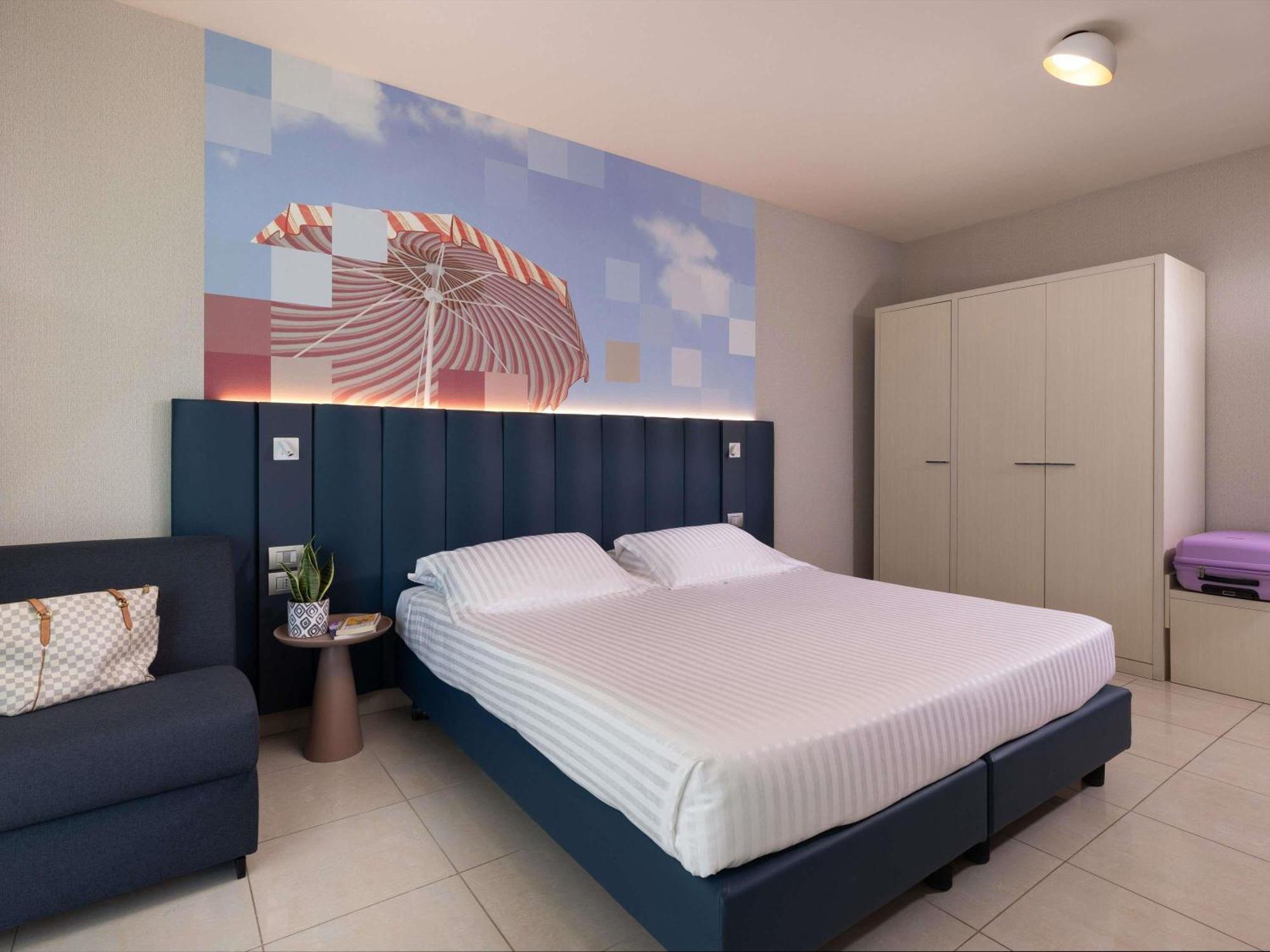 Superior Tweepersoonskamer met Balkon met Zijdelings Uitzicht op Zee