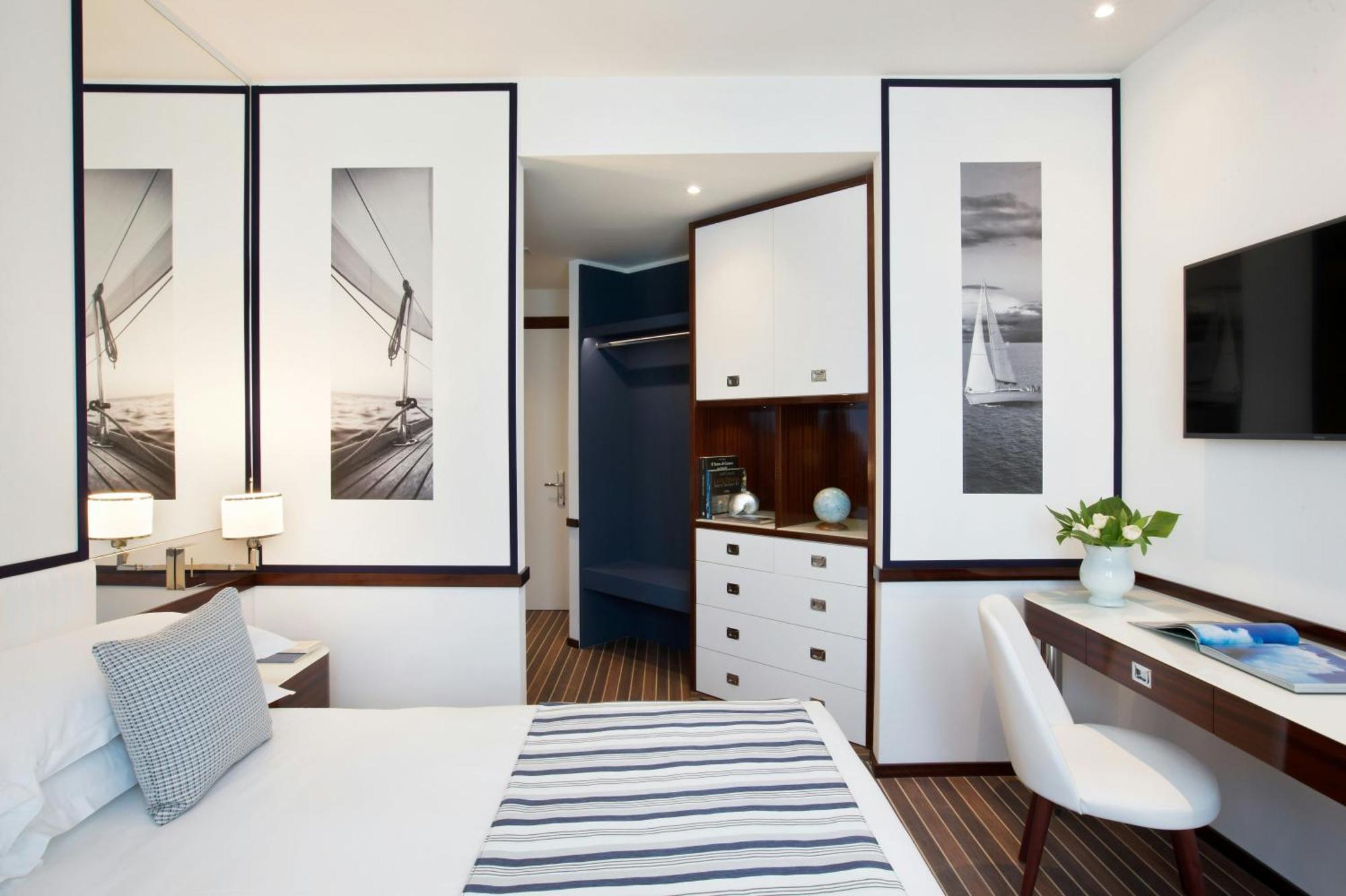 Two Connecting Double Rooms