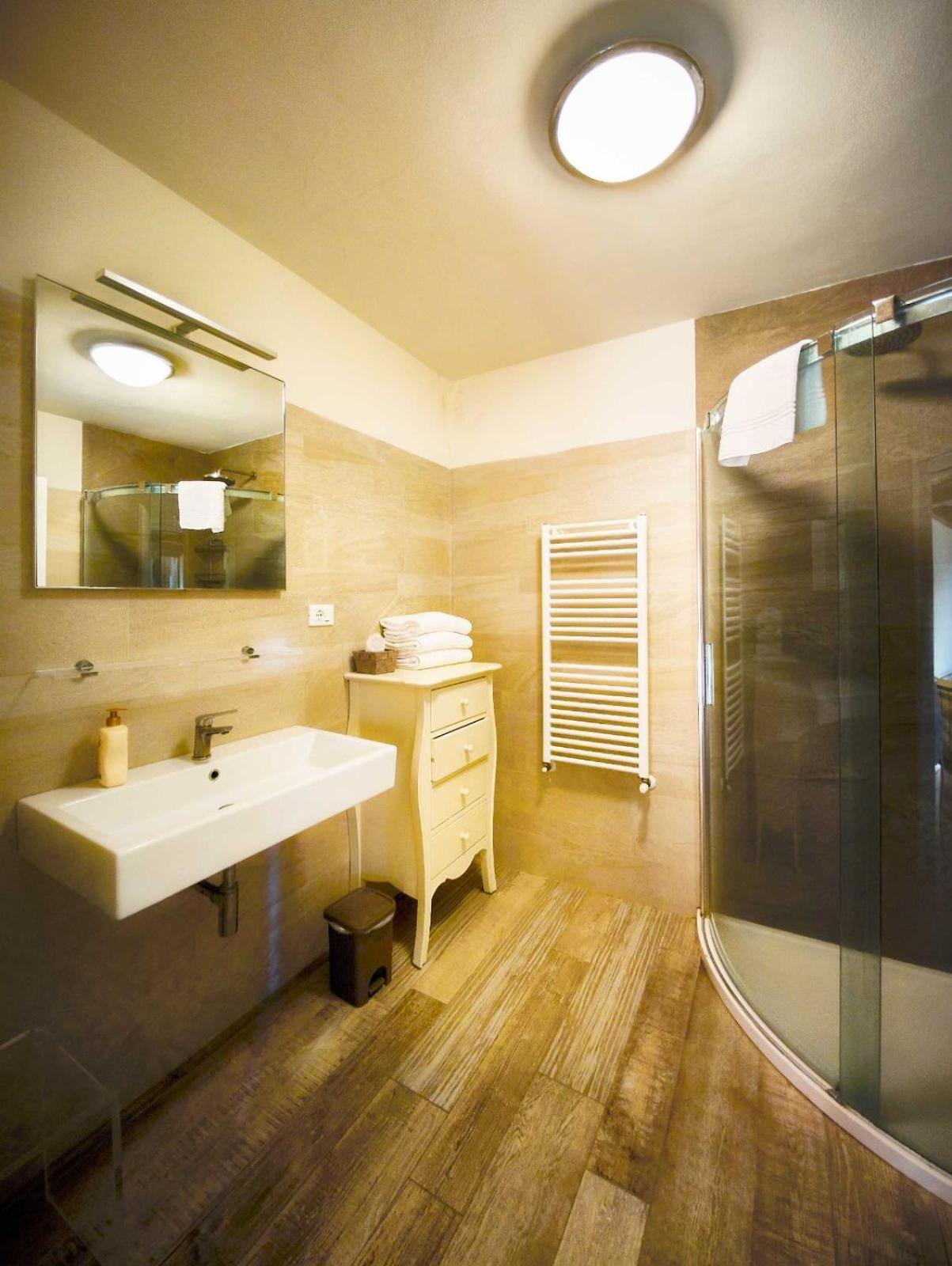 Luxury Quadruple Room