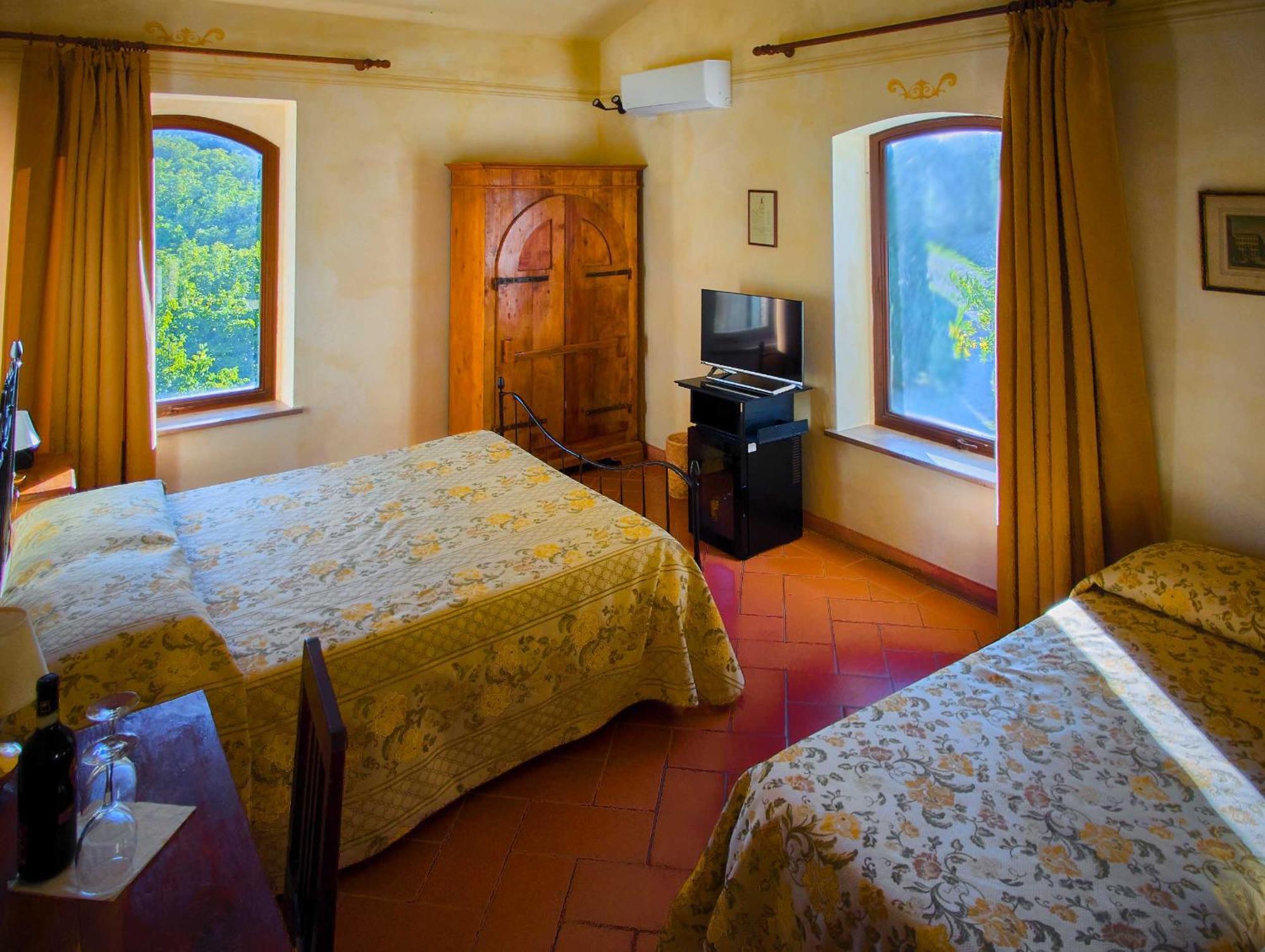 Superior Triple Room