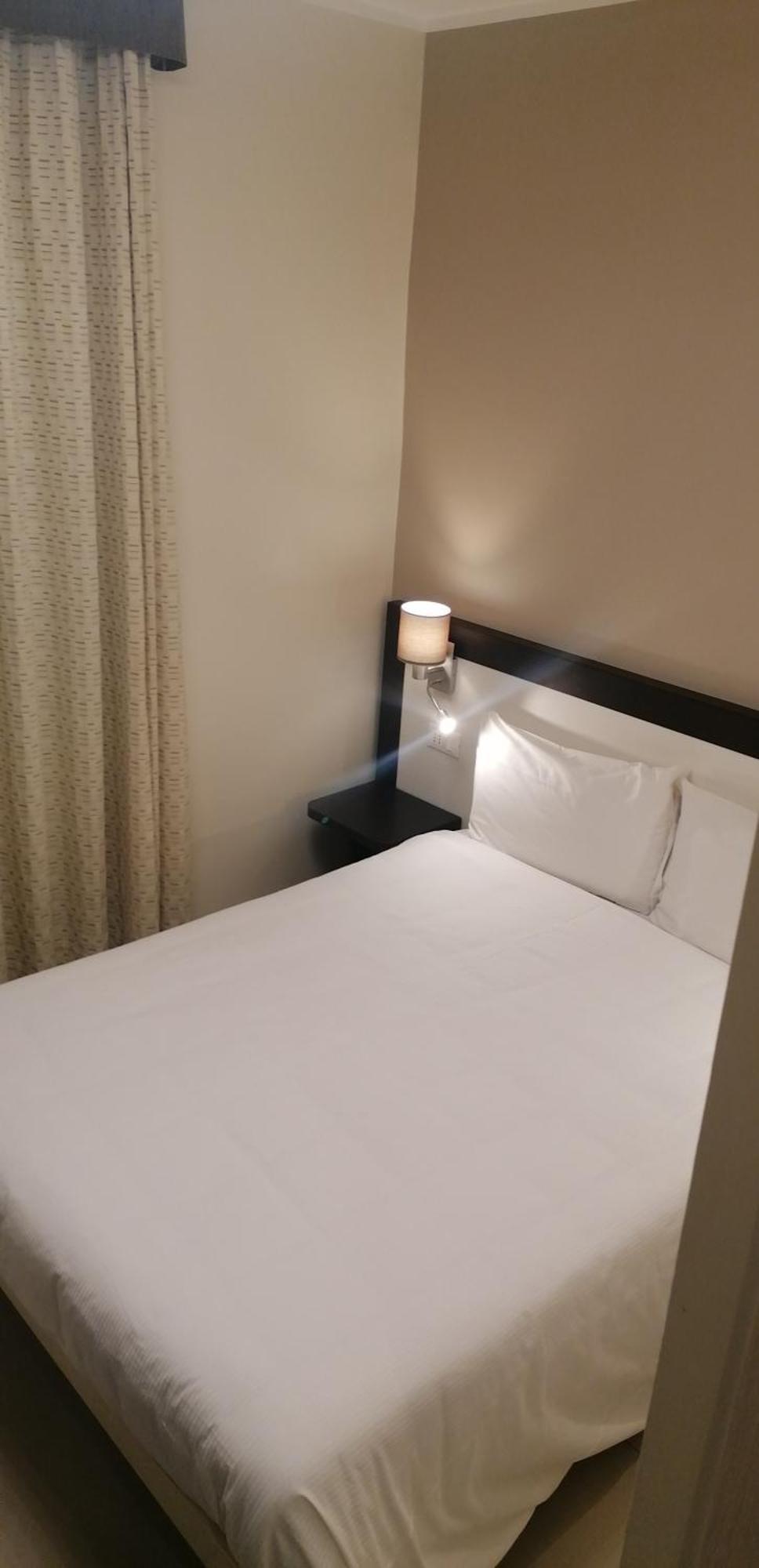 Small Double Room,1742725620:JPEG